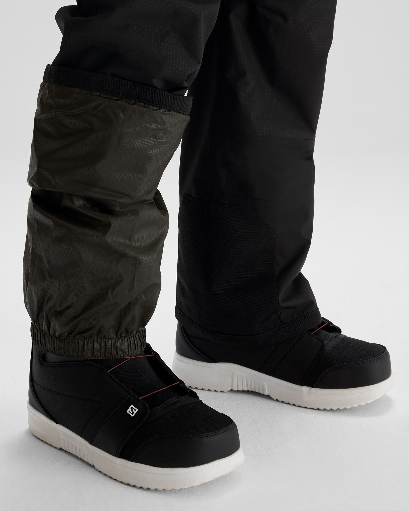 b0561_o4w_pwdr_days_2l_womens_novaloft_snow_pants_g_1743731569000