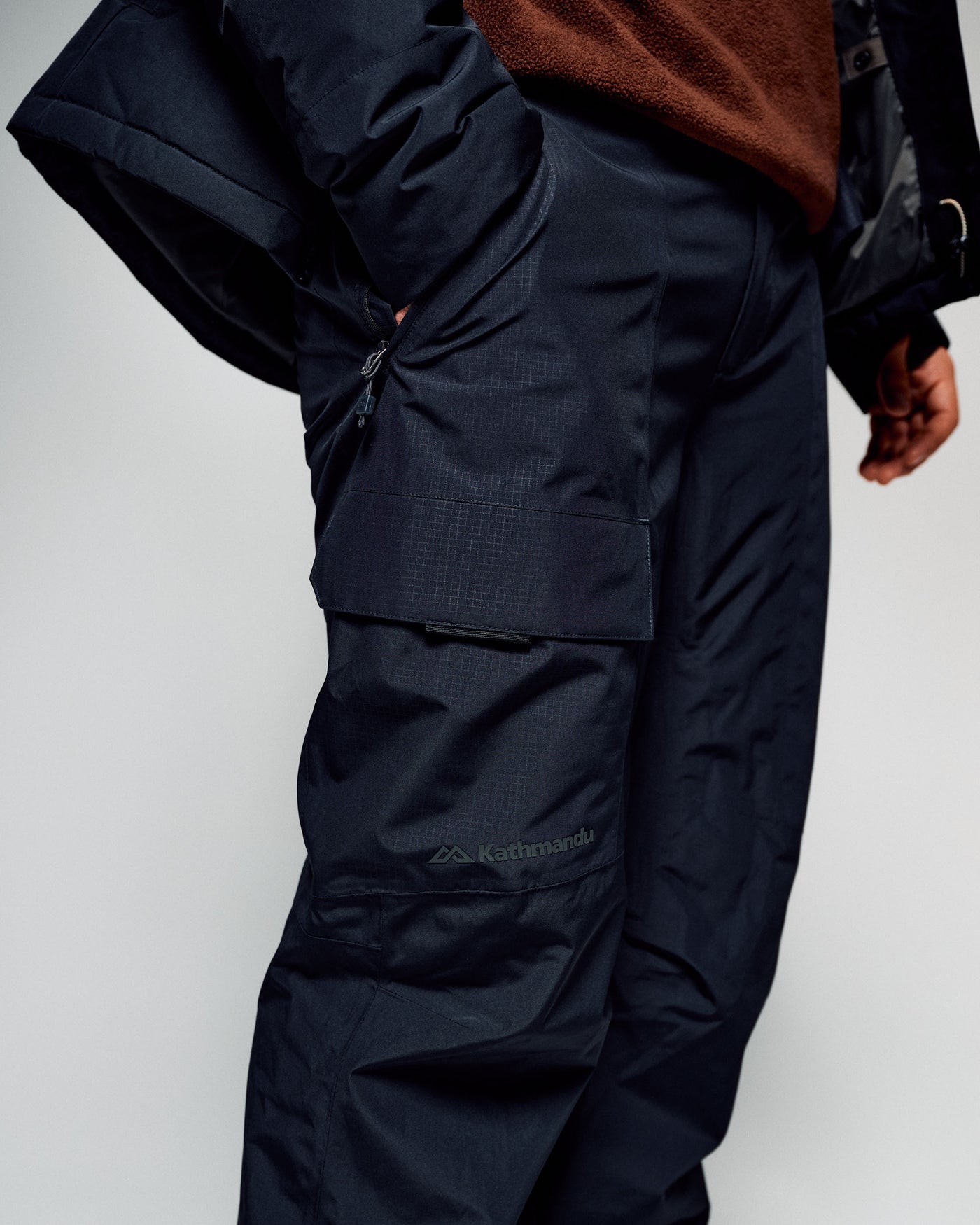 b0563_o4w_pwdr_days_2l_mens_novaloft_snow_pant_d_1775616286000