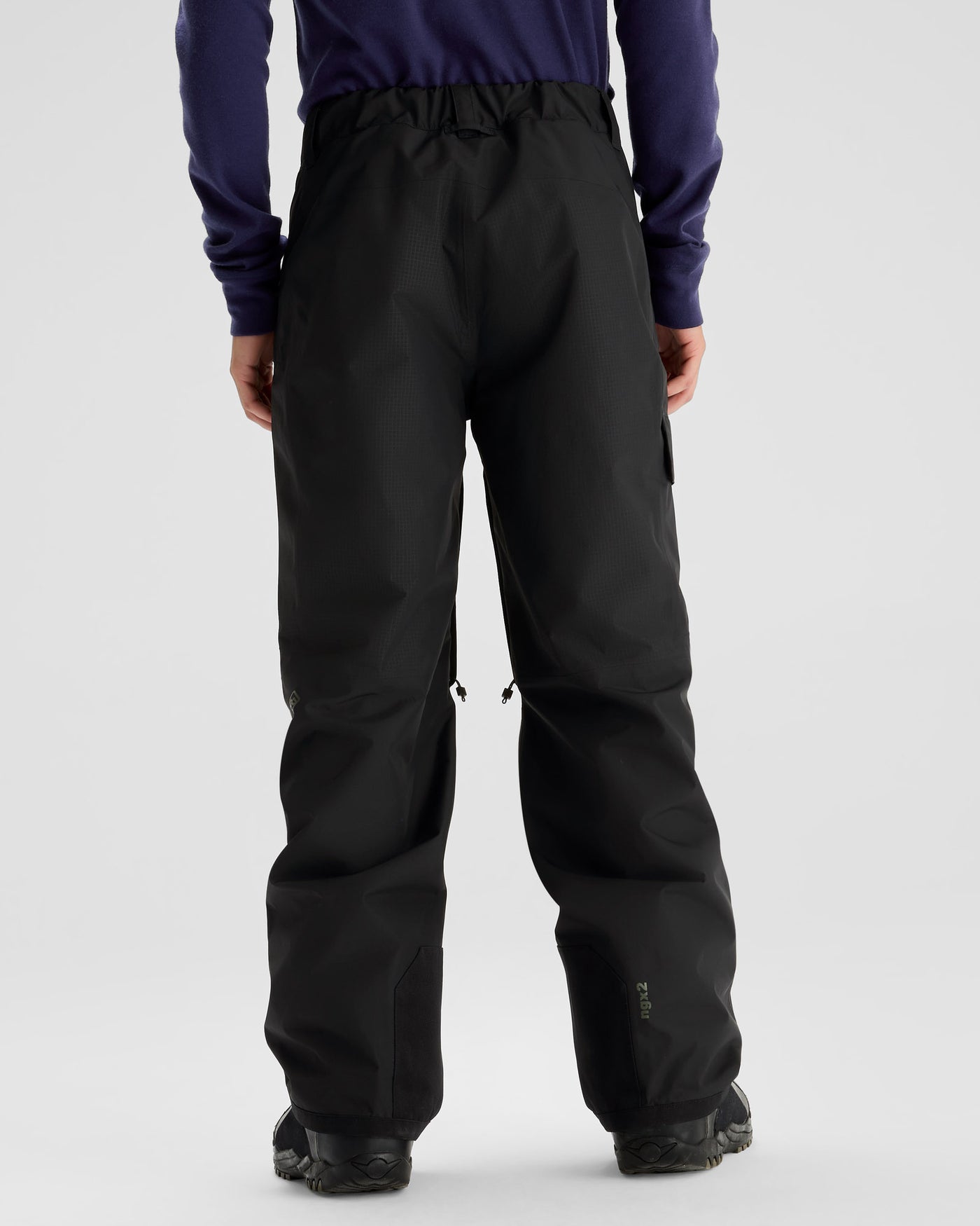 b0563_o4w_pwdr_days_2l_mens_novaloft_snow_pants_d_1743731591000