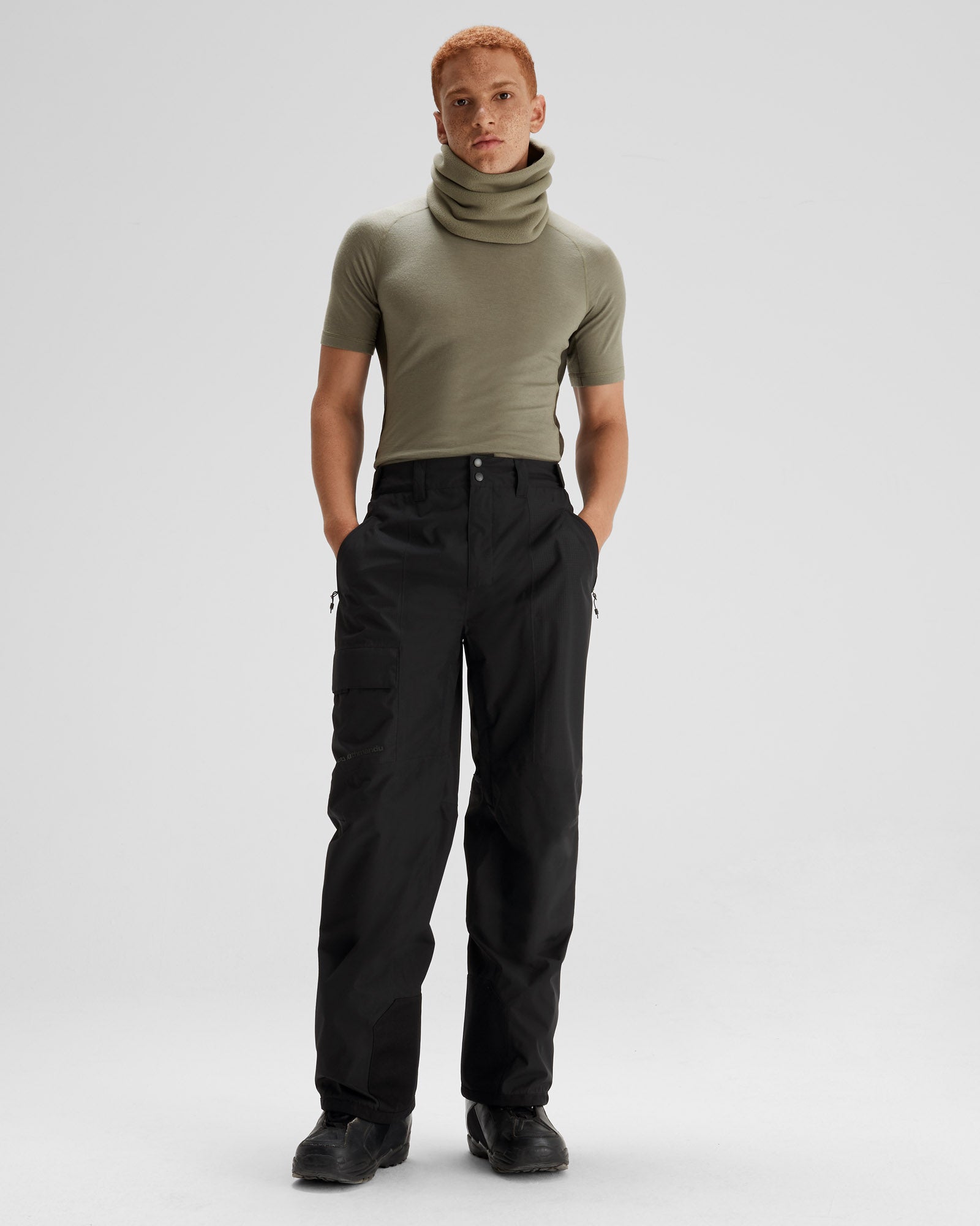 b0566_o4w_pwdr_days_2l_mens_shell_snow_pants_b_1743731606000