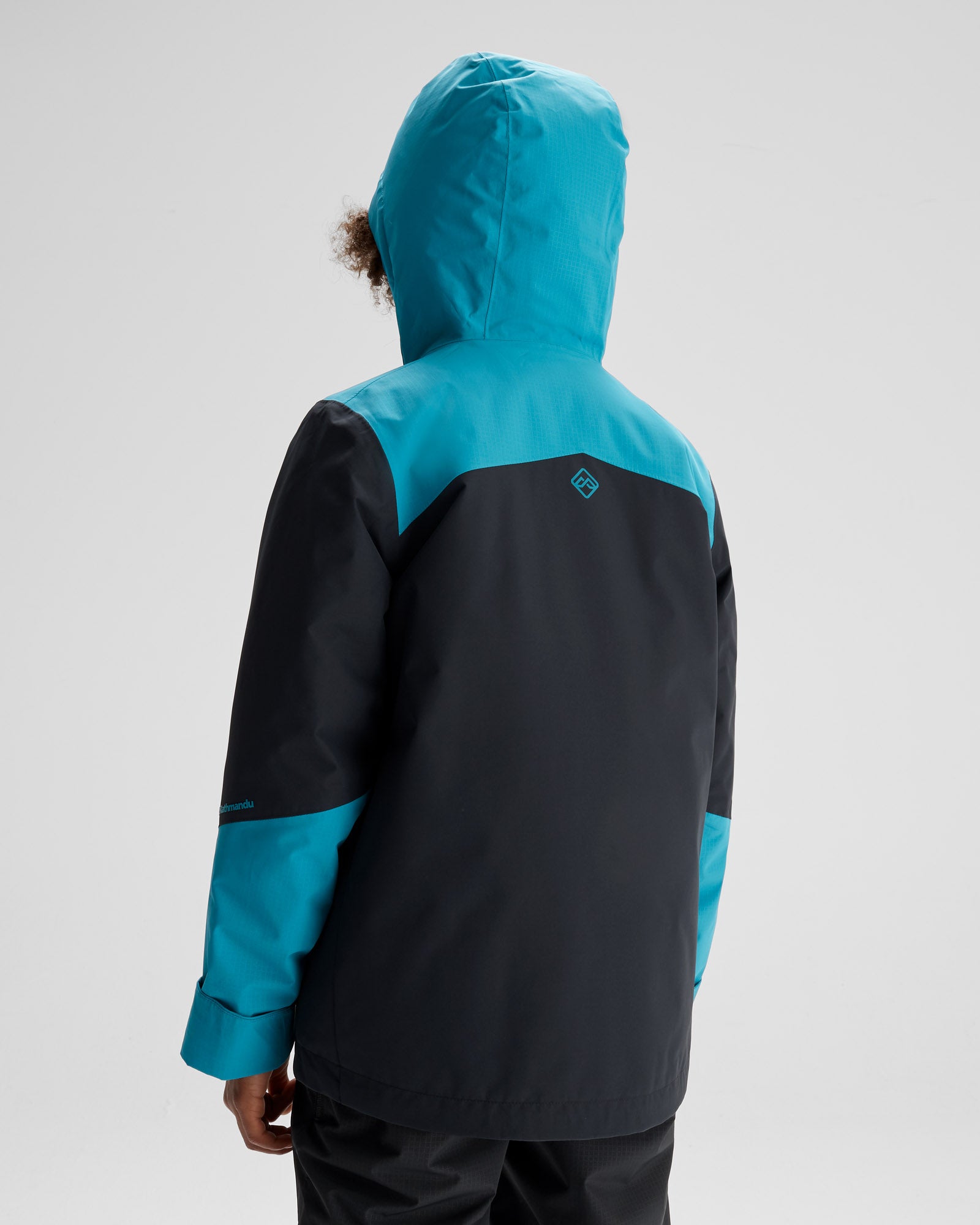 b0571_ogq_pwdr_days_2l_youth_boys_novaloft_snow_jacke_d_1743731671000