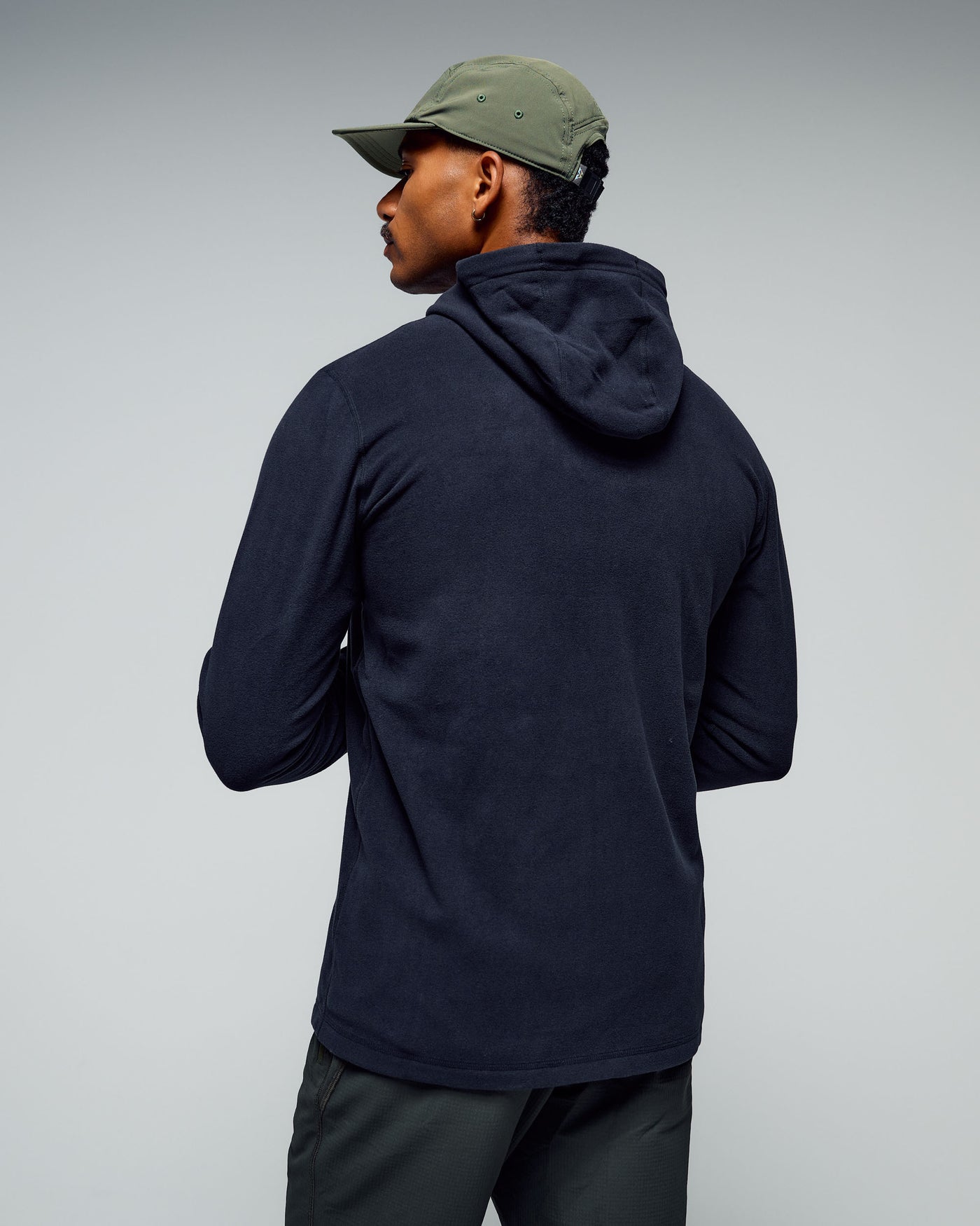 b0643_o4w_mens_mt_aspiring_hooded_fleece_jacket_d_1768348938000