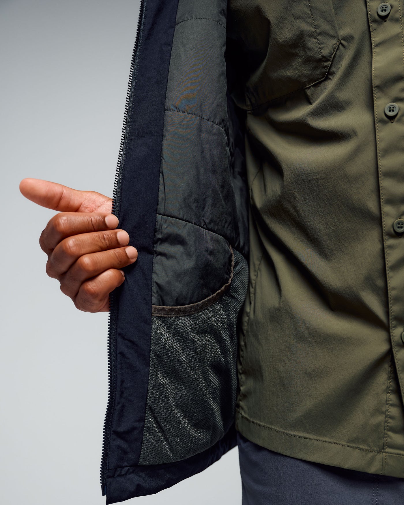 b0649_o4w_mens_trailhead_2l_insulated_rain_jacket_g_1768348942000