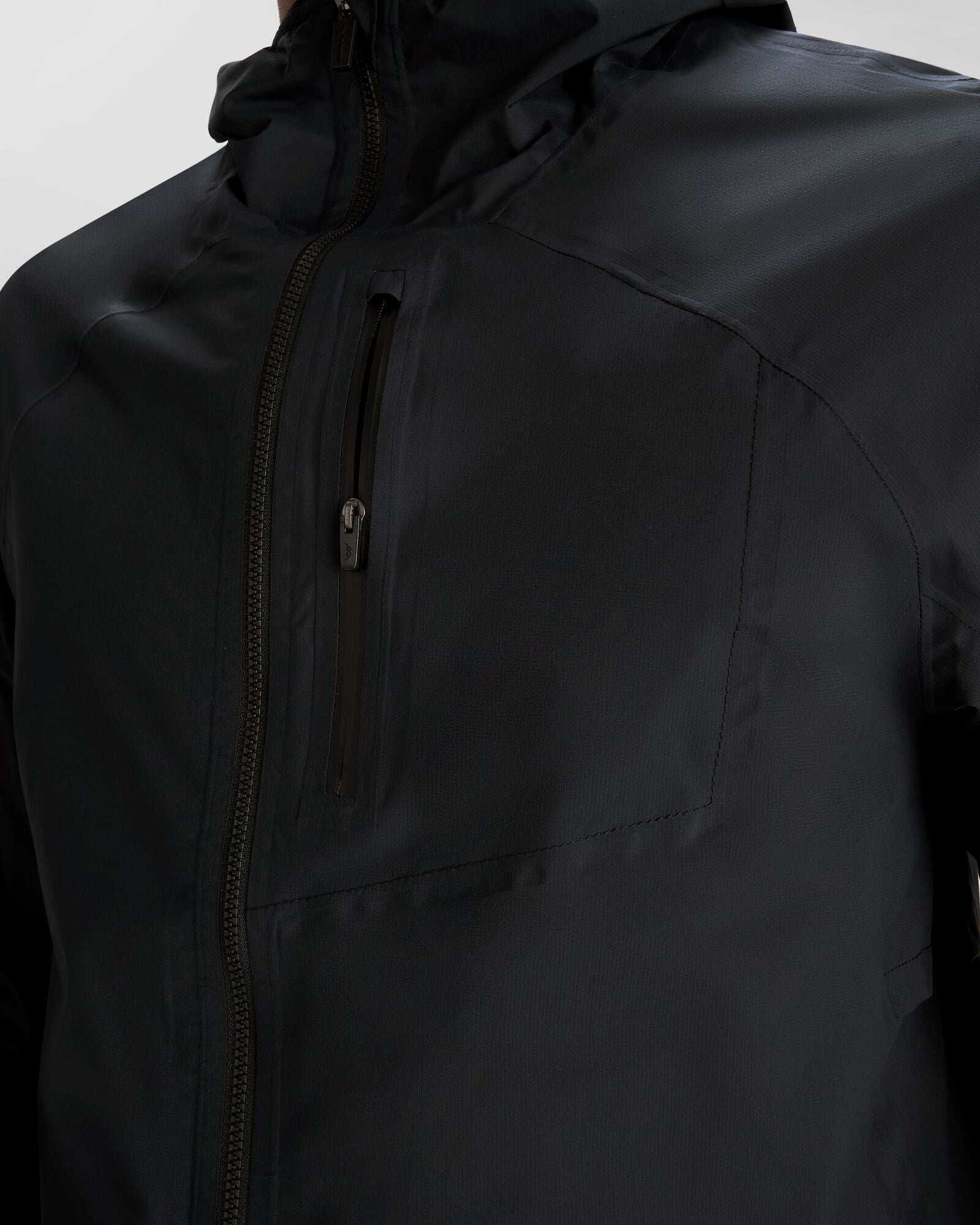 b0652_o4w_seeker_mens_2_5l_rain_jacket_f_1743633205000