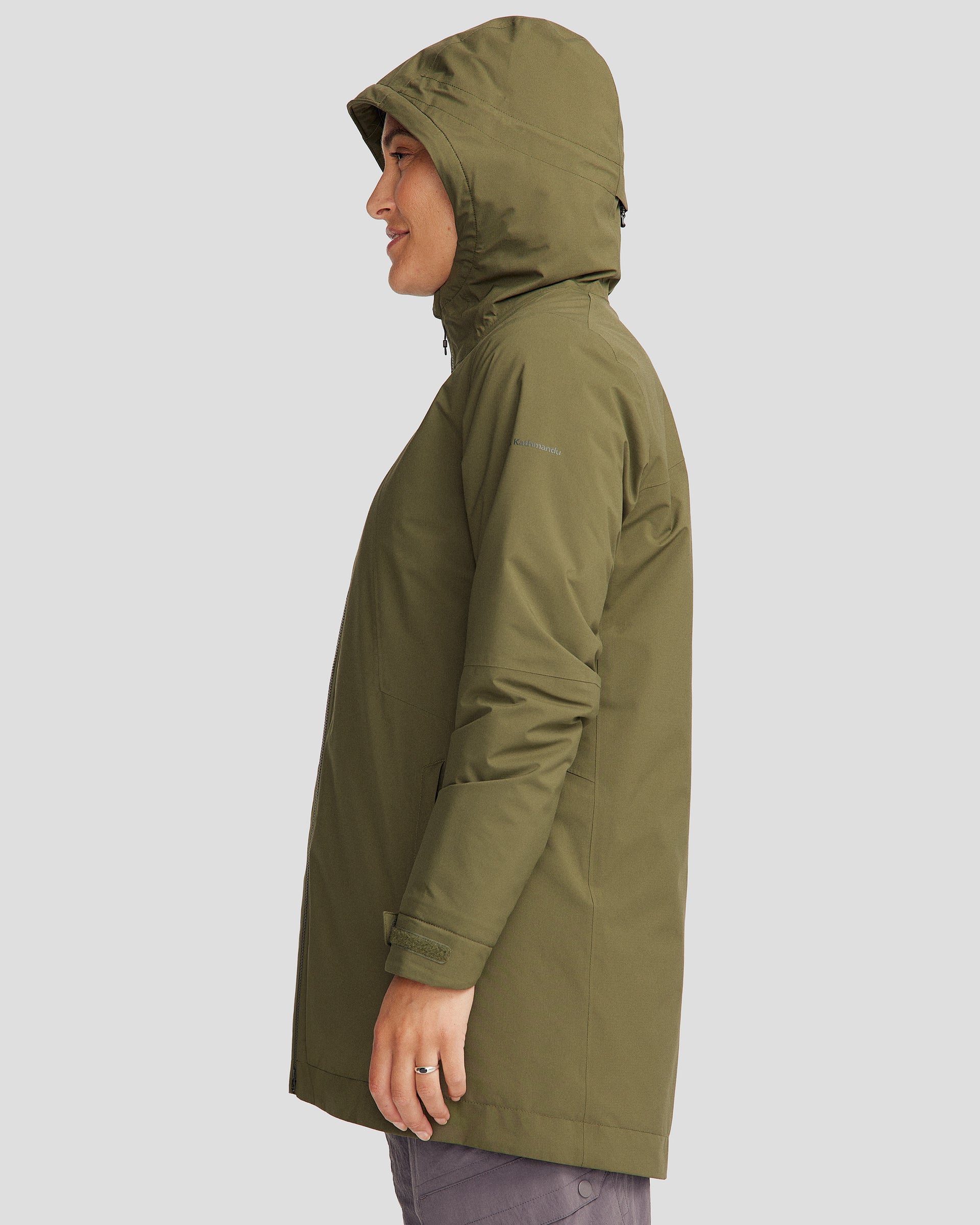 b0685_ojy_trailhead_2l_womens_nova_loft_rain_parka_green_m_c_1745458723000