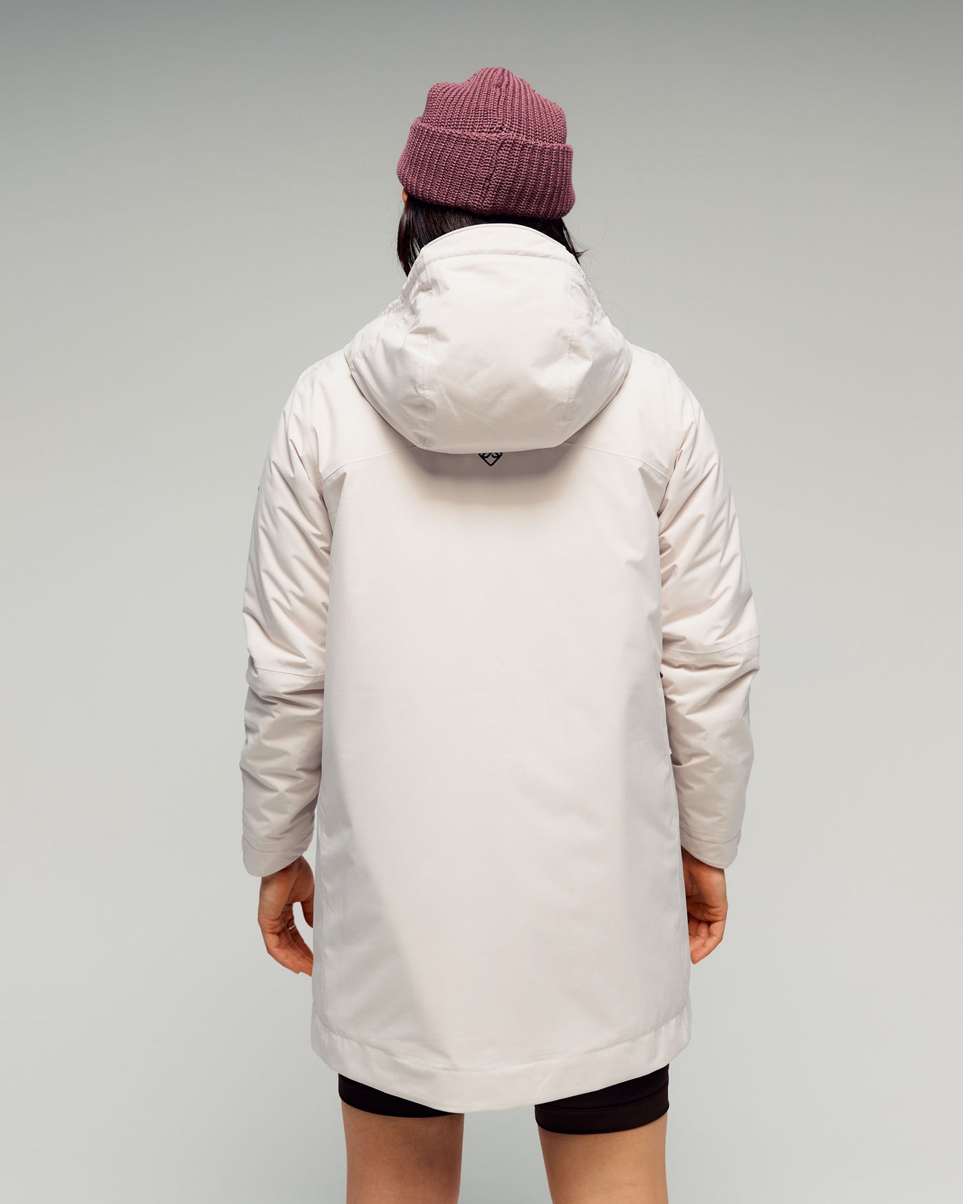 b0685_olb_trailhead_2l_womens_novaloft_rain_parka_e_1769720691000