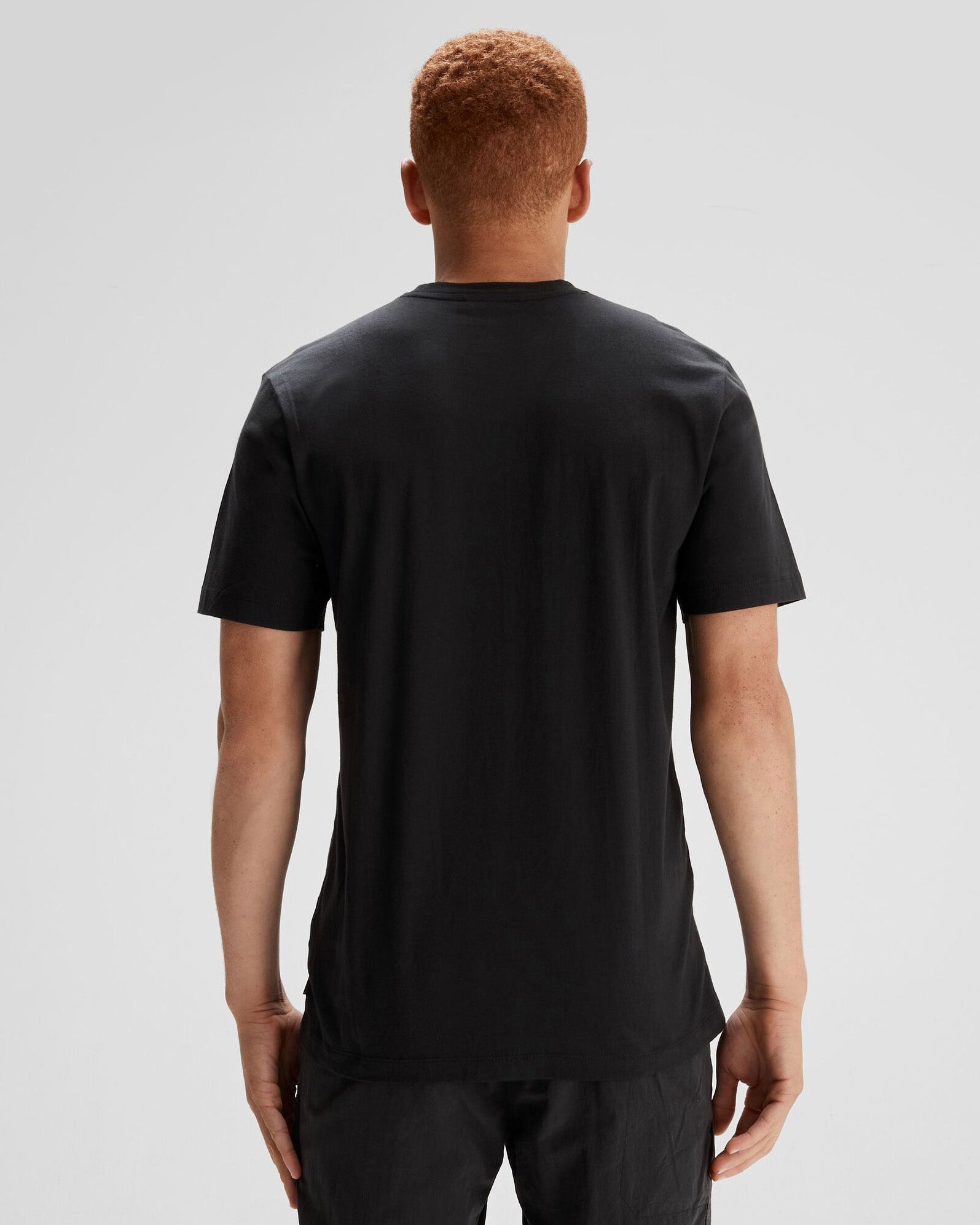 b0695_o4w_logo_mens_organic_cotton_short_sleeve_tee_d_1743633031000