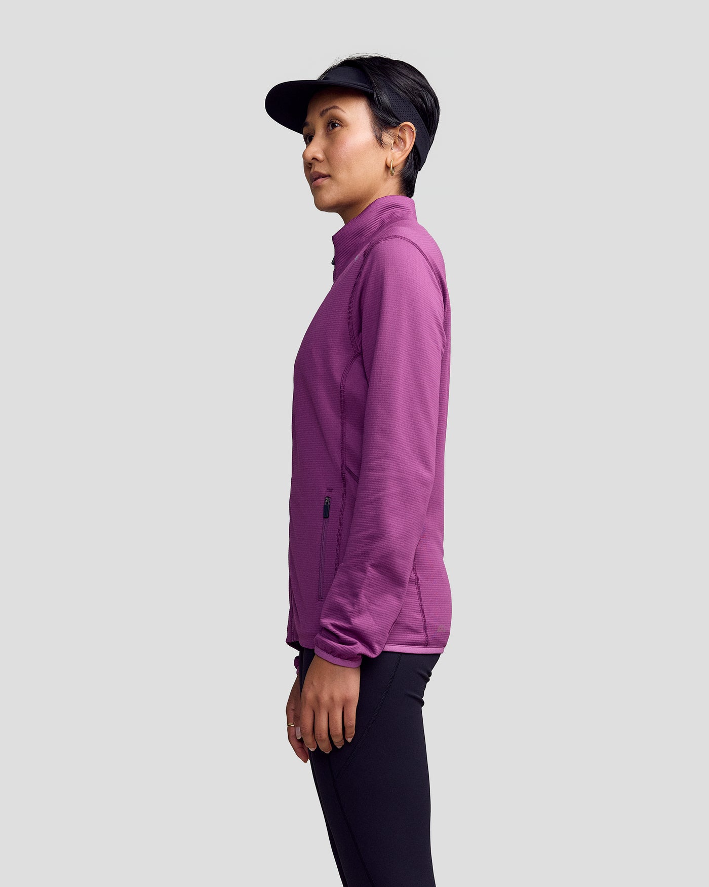 b0722_377_seeker_fleece_womens_jacket_purple_m_c_1600x2000_2a2e340_1762482304000