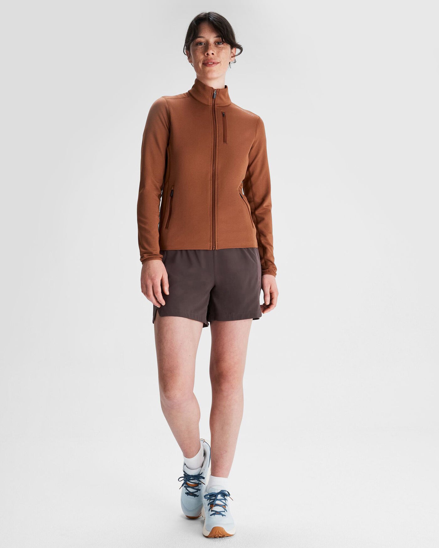 b0722_oi4_seeker_fleece_womens_jacket_b_1743633018000