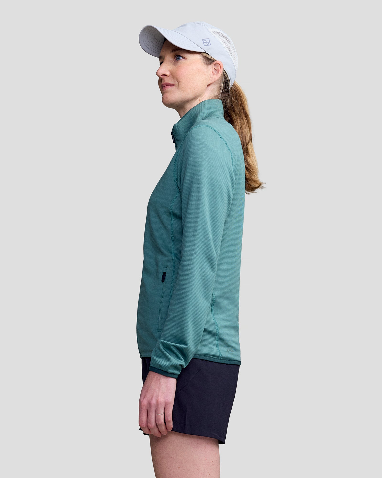 b0722_or5_seeker_fleece_womens_jacket_green_m_c_1600x2000_2a2e340_1756934443000