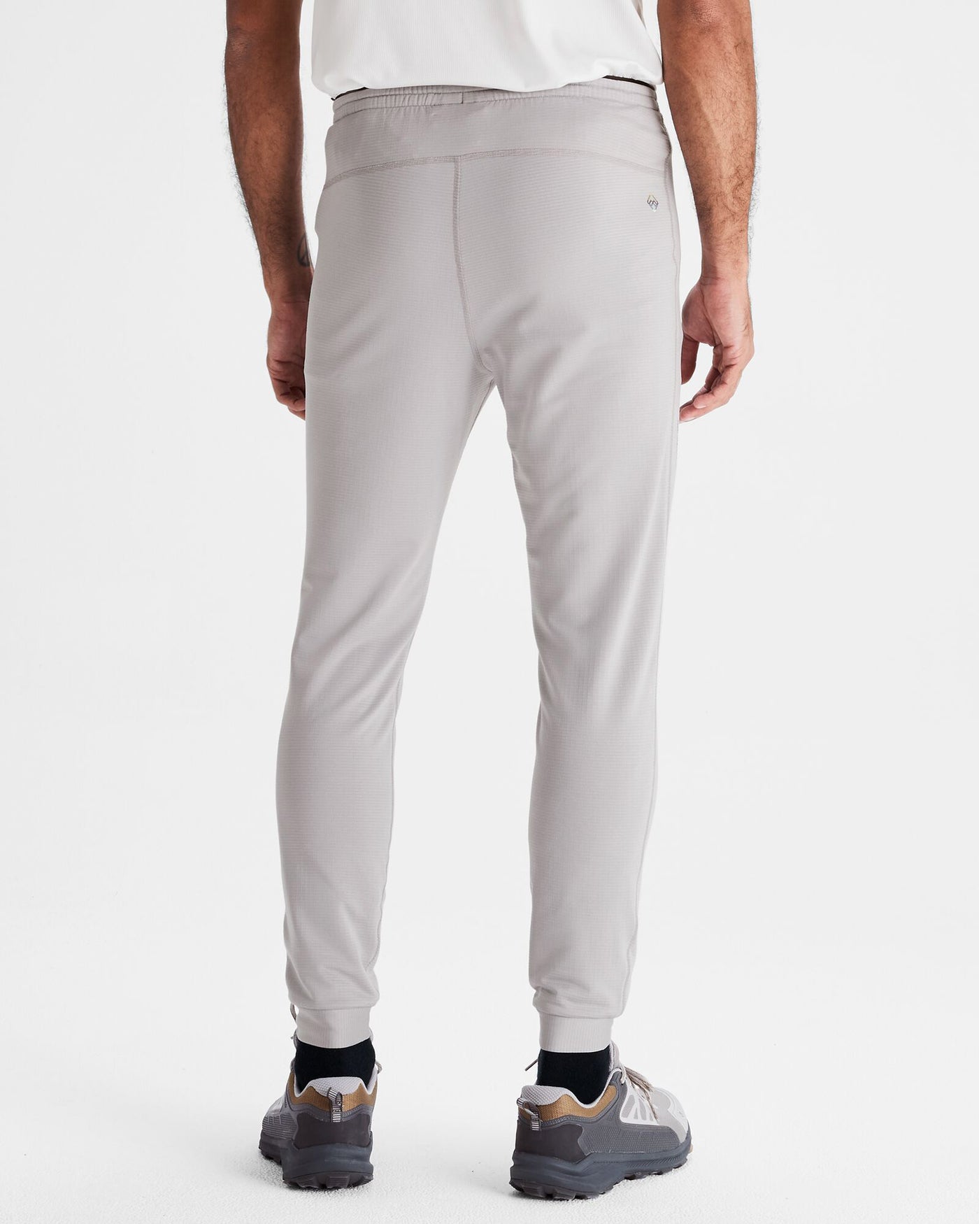 b0727_n09_seeker_fleece_mens_jogge_d_1743632968000