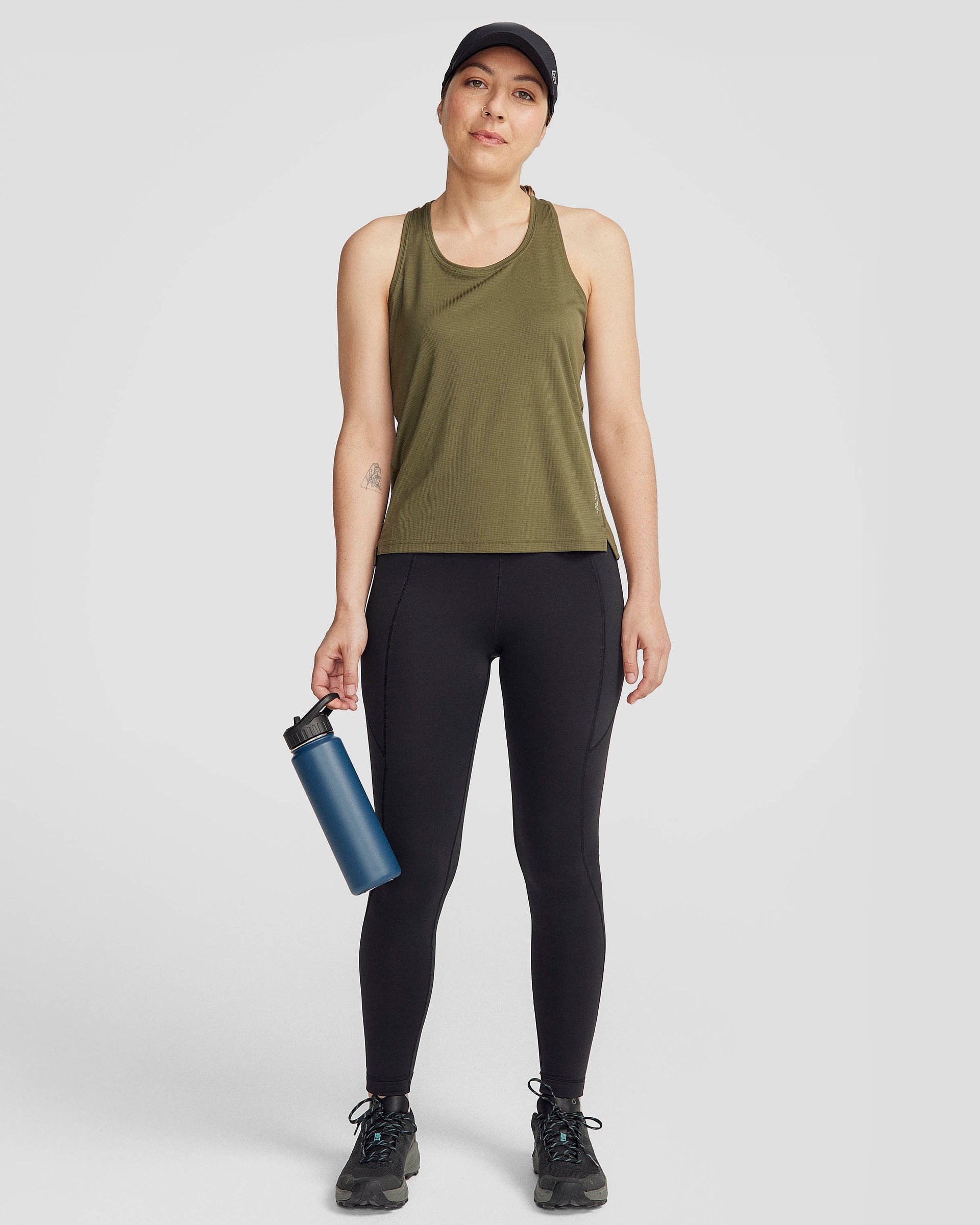 b0734_ojy_seeker_womens_tank_b_1743629125000