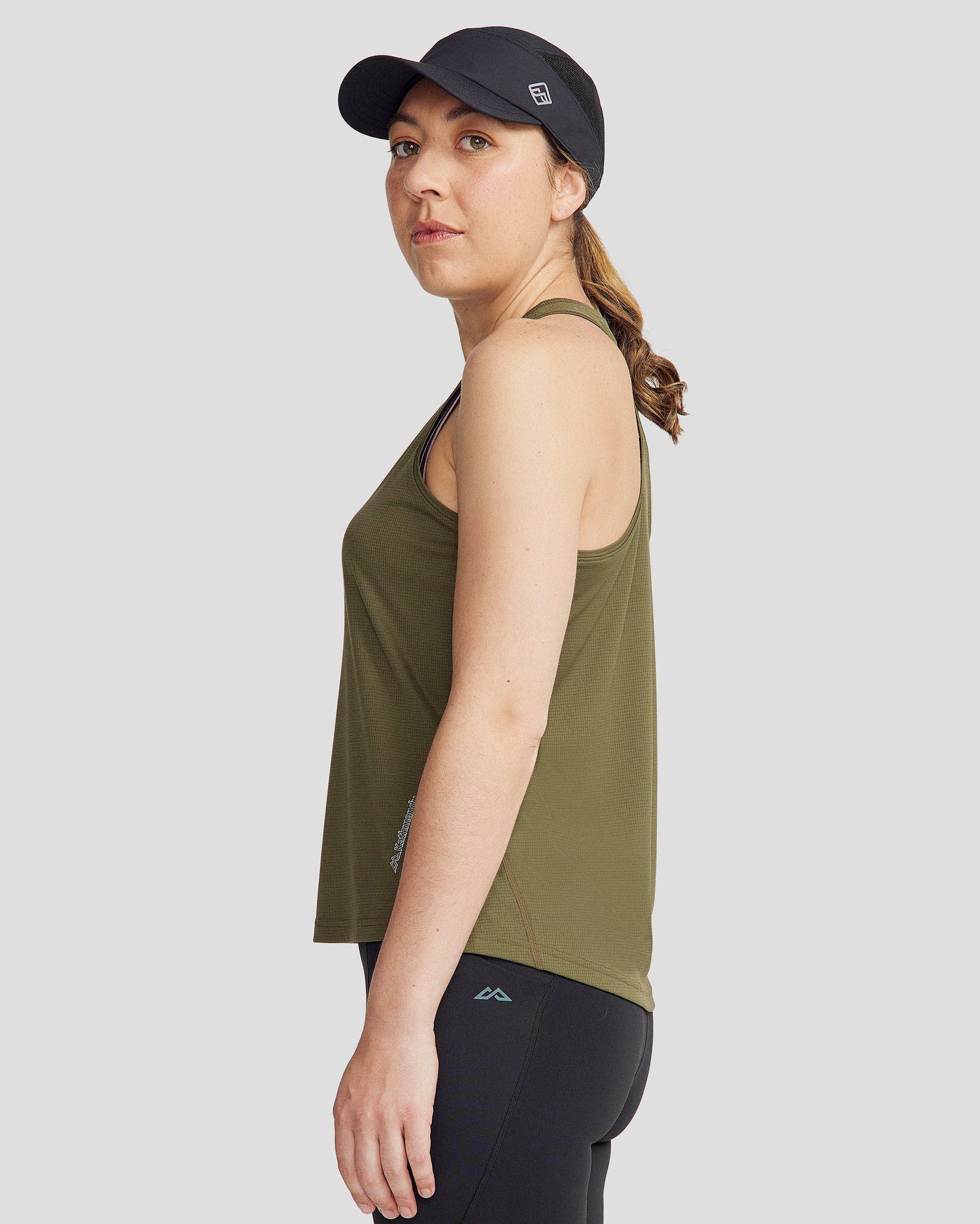 b0734_ojy_seeker_womens_tank_c_1743629137000