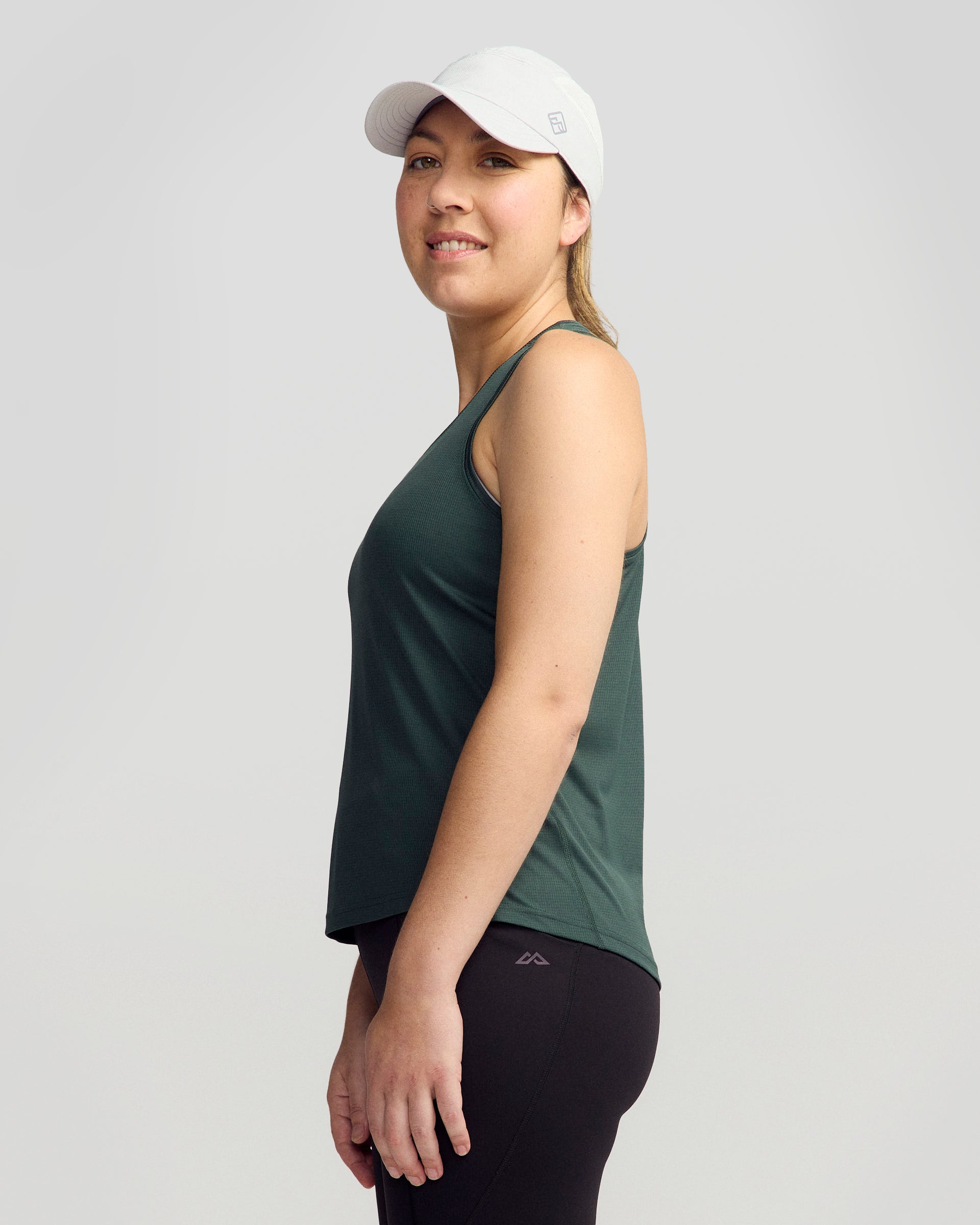 b0734_olh_seeker_womens_tank_green_m_c_2108x2635_99c09f6_1756934391000