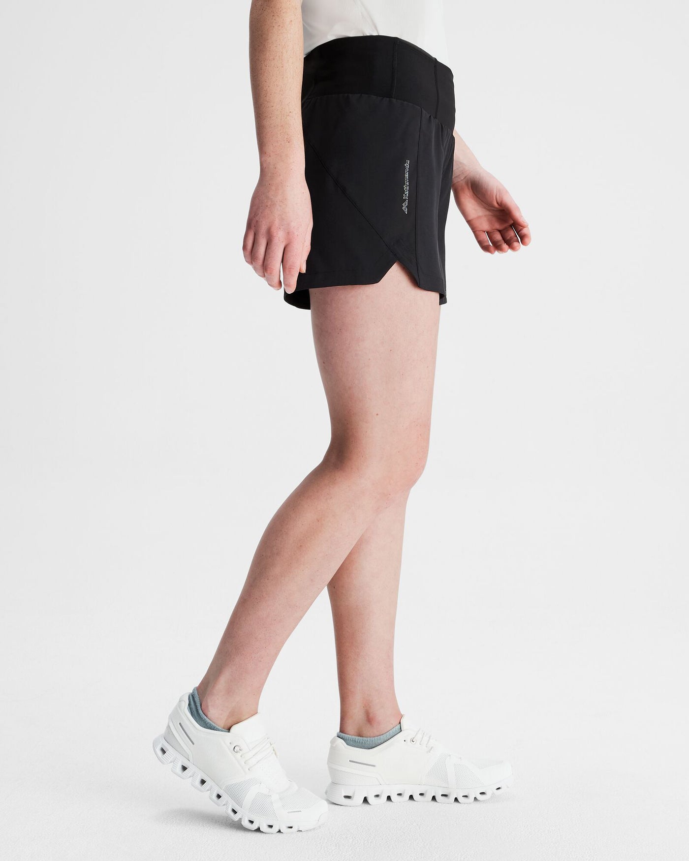 b0737_o4w_seeker_womens_lined_4_inch_shorts_c_1743632901000