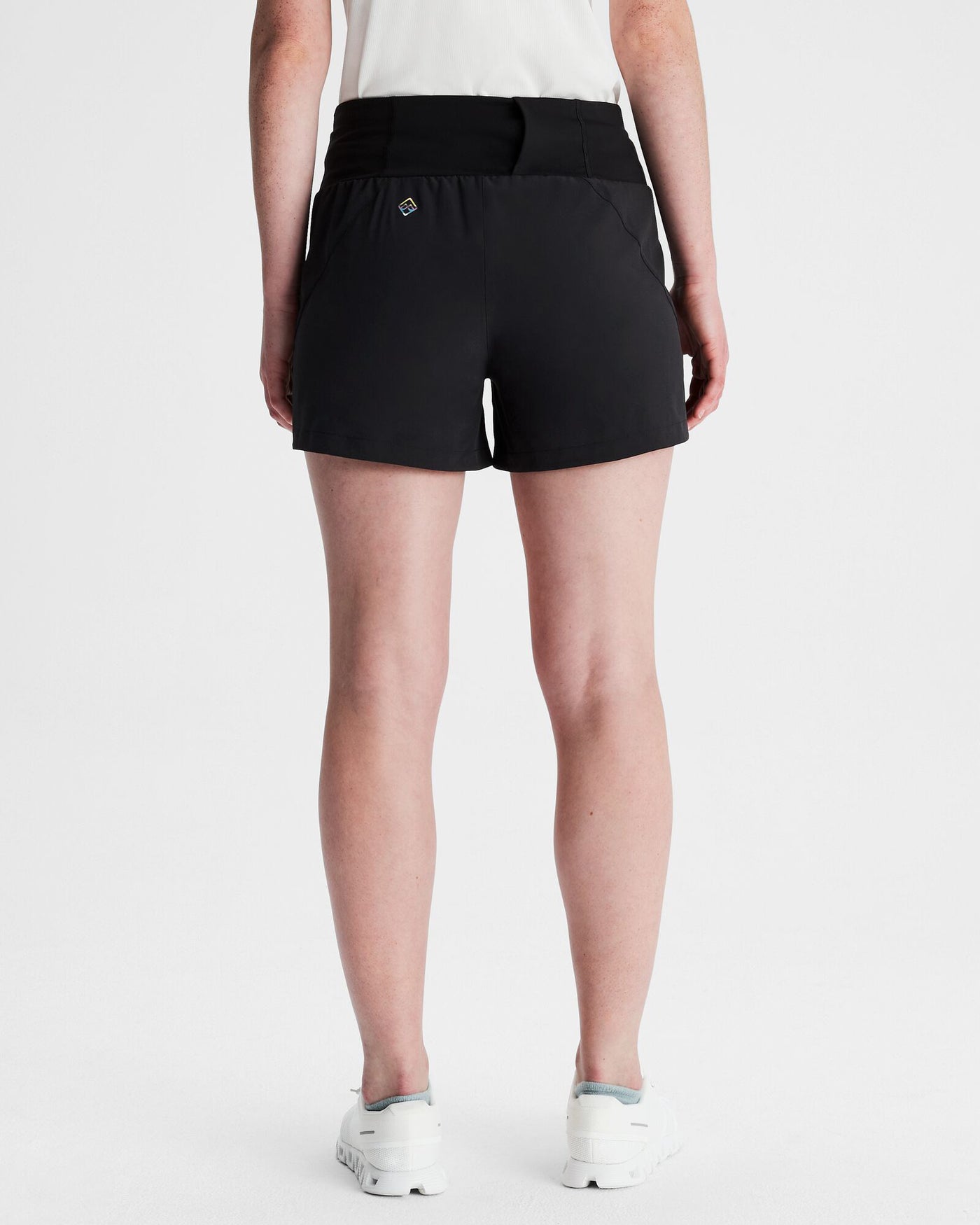 b0737_o4w_seeker_womens_lined_4_inch_shorts_d_1743632902000