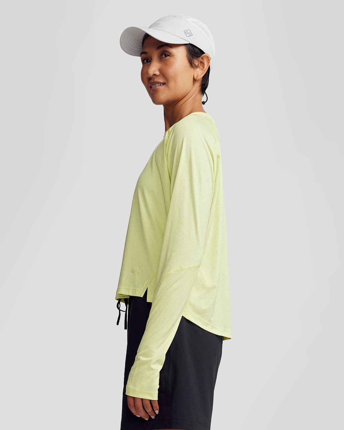 b0743_os0_sun_stopper_lt_womens_long_sleeve_top_green_m_c_1187x1484_778ff0d_1756934382000