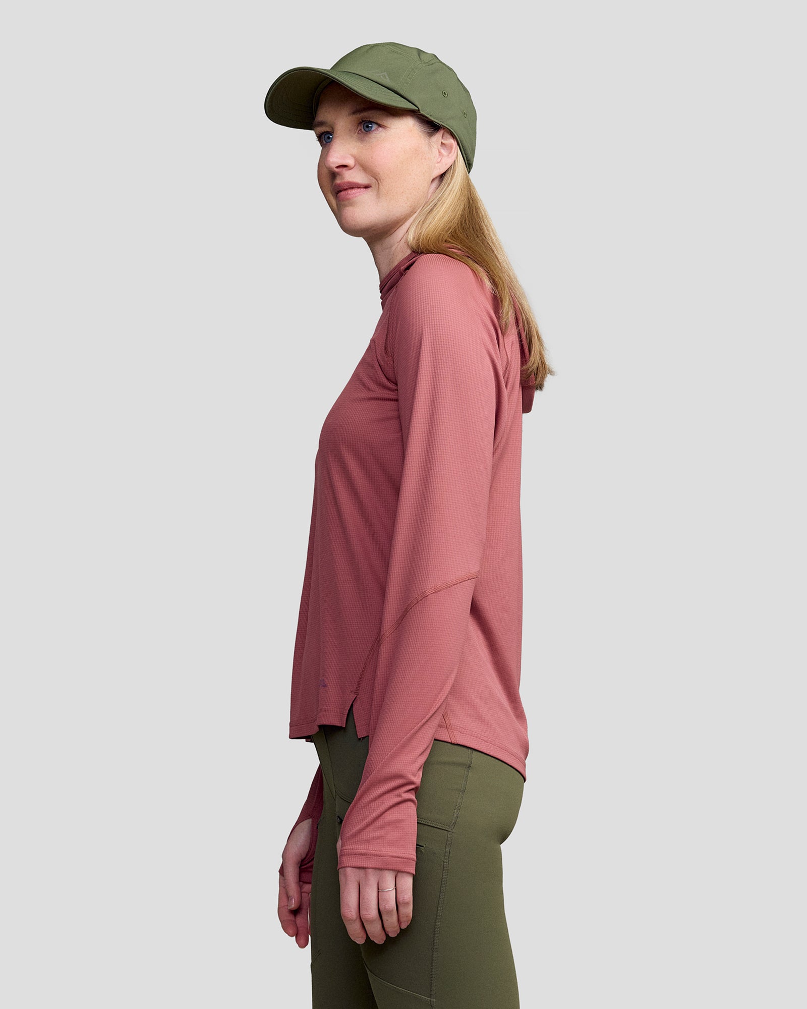 b0745_osw_sun_stopper_lt_womens_long_sleeve_hooded_top_pink_m_c_1600x2000_2a2e340_1756934370000