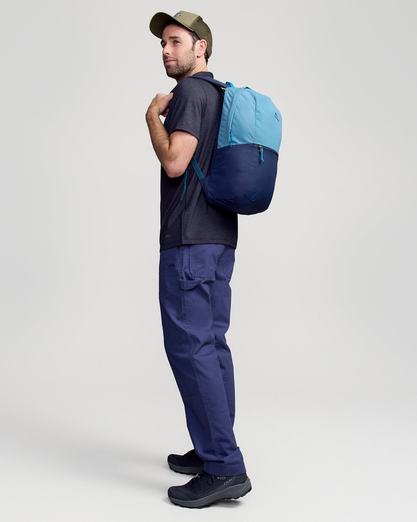 b0784_ott_axon_everyday_backpack_18_b_1754351664000