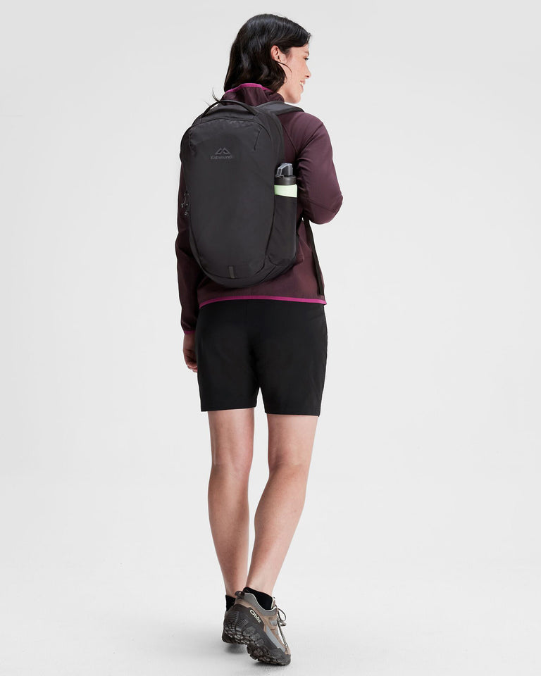 Axon Everyday Backpack - 20L - Black Stingray – Kathmandu AU