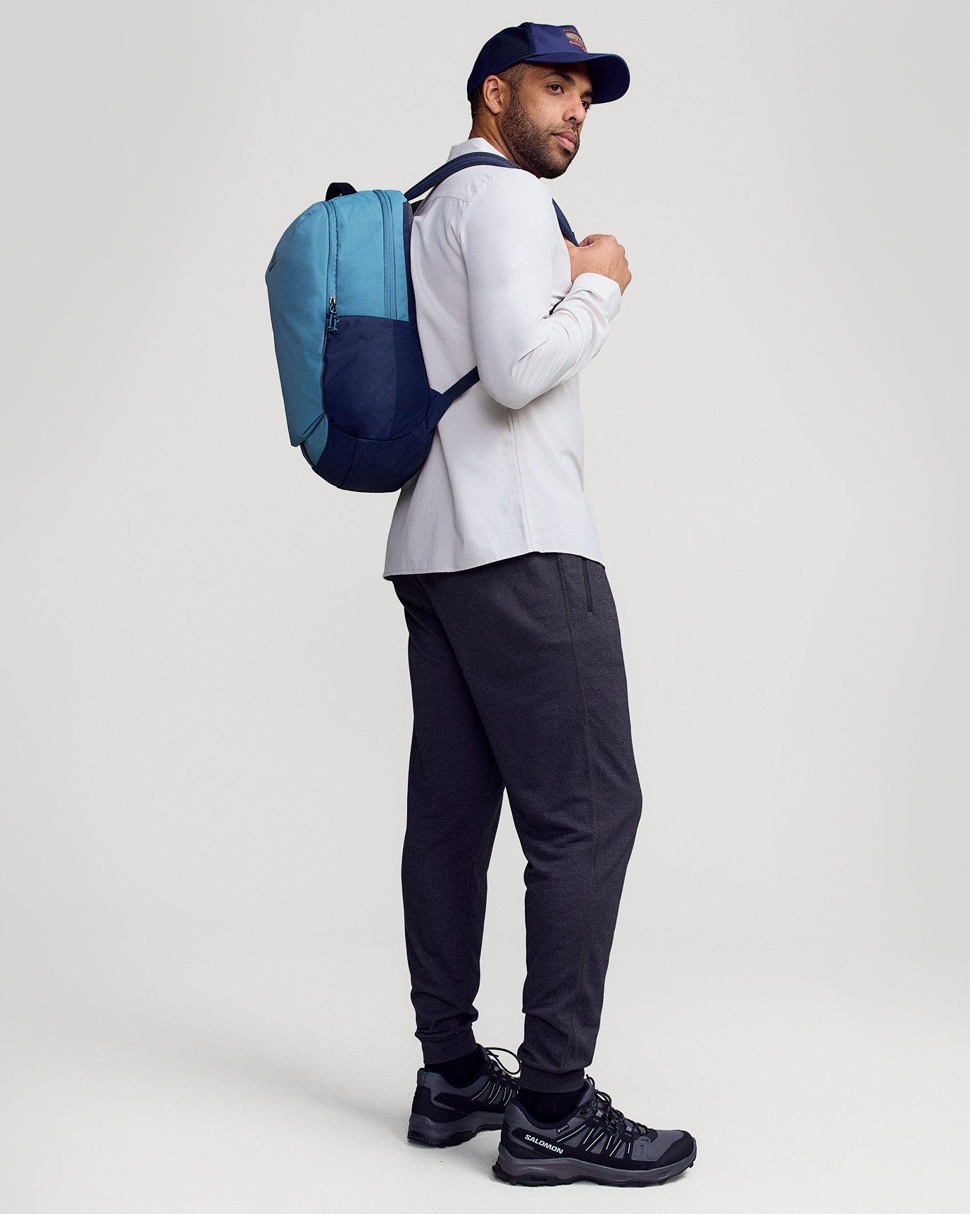 b0787_ott_axon_everyday_backpack_20_b_1754351666000