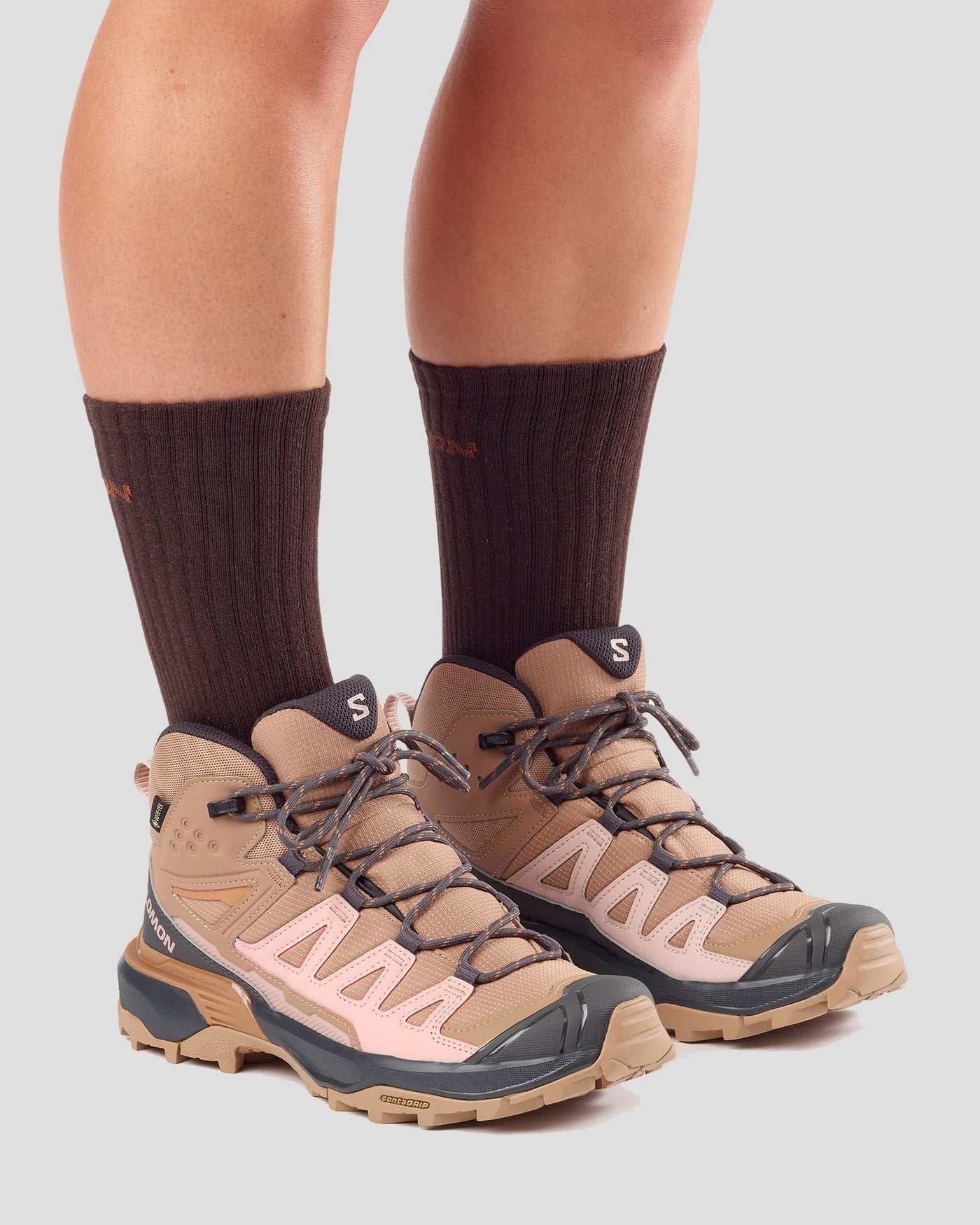 b0811_p0Z_x_ultra_360_mid_gore_tex_e_1777931452000