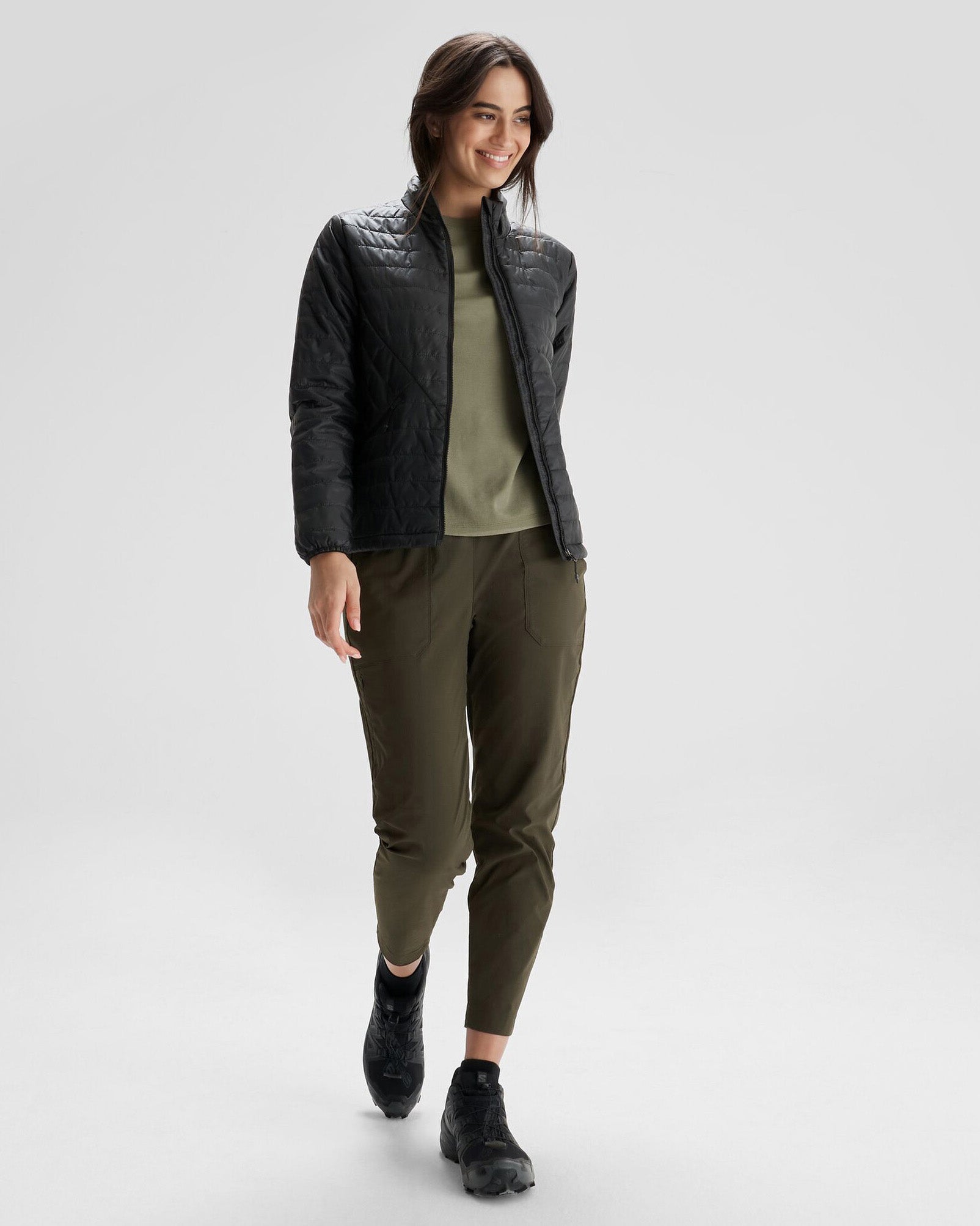 b0818_o4w_heli_r_womens_novaloft_puffer_jacket_v2_b_1743632655000