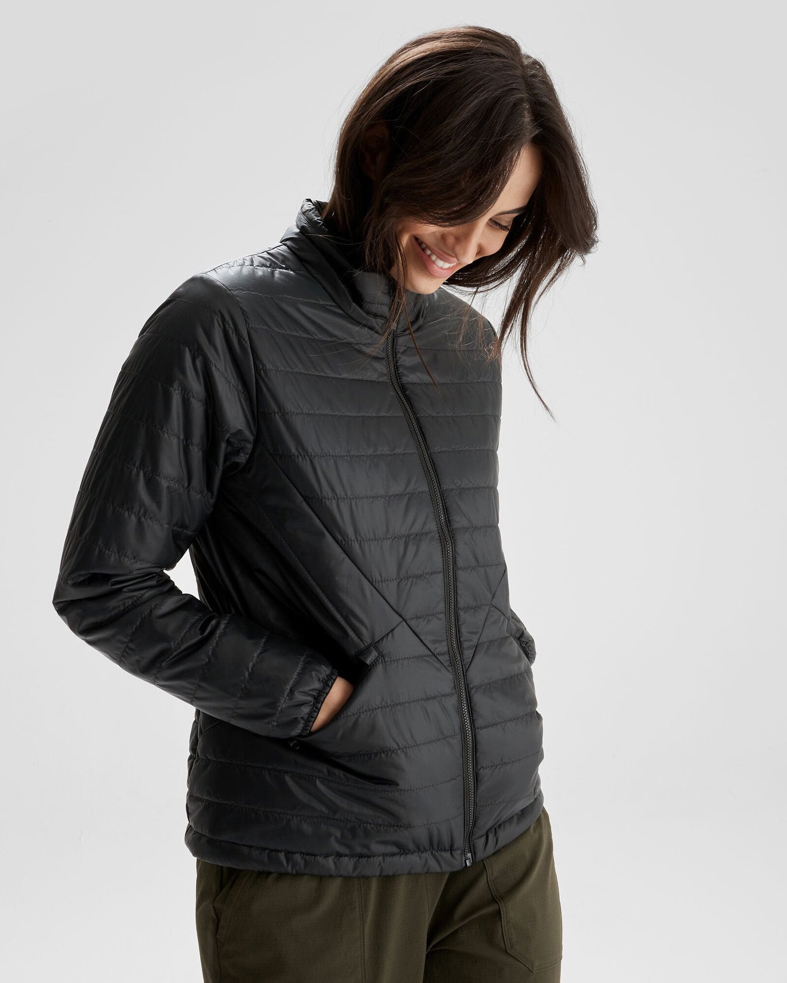 b0818_o4w_heli_r_womens_novaloft_puffer_jacket_v2_c_1743632655000