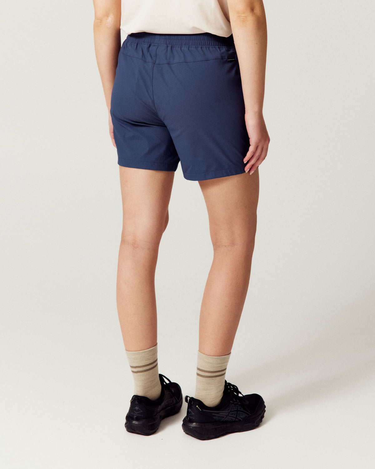 b0850_oji_miro_womens_pull_on_5_inch_shorts_d_1791935693000
