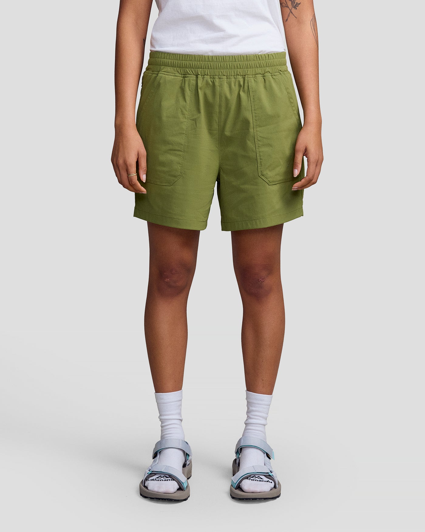 b0850_olf_miro_womens_pull_on_5_inch_shorts_green_m_a_1600x2000_2a2e340_1756934325000
