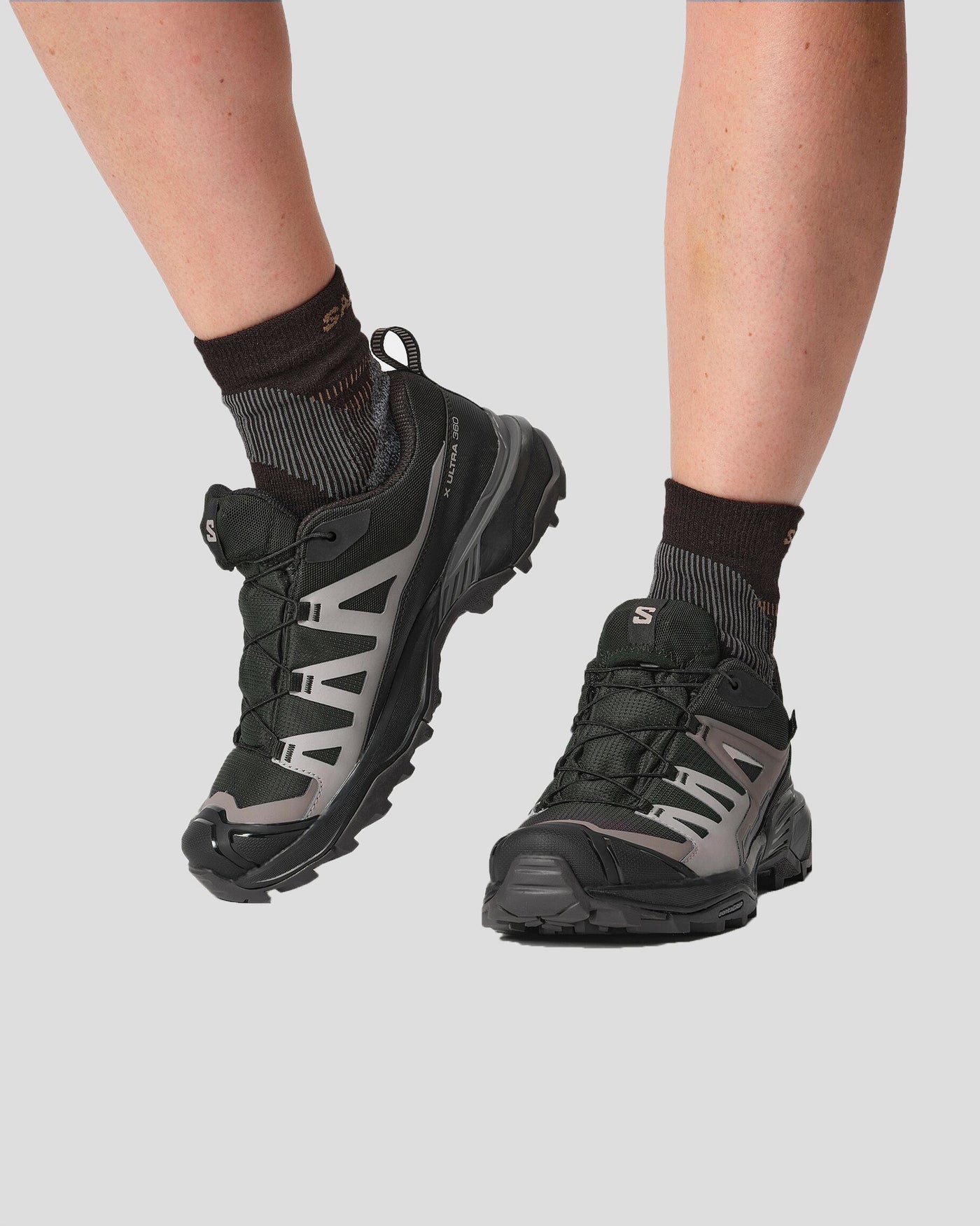 b0856_ony_salomon_x_ultra_360_gtx_womens_black_plum_kitt_d_1743632590000