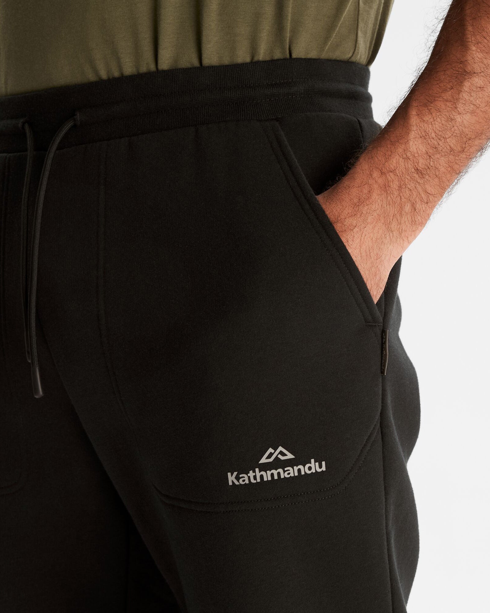 b0866_902_logo_mens_bb_jogger_d_1743632593000