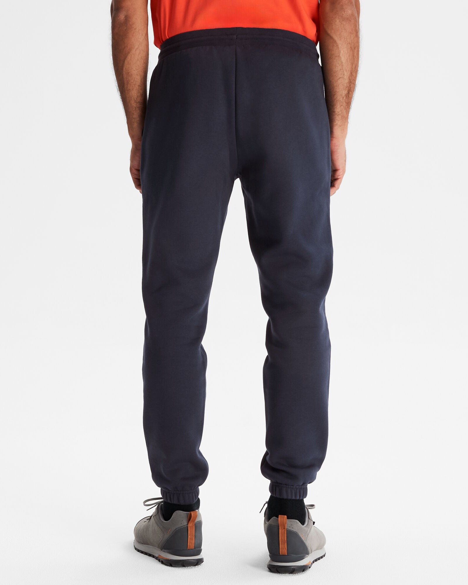 b0866_oje_mens_logo_bb_jogger_c_1743632599000