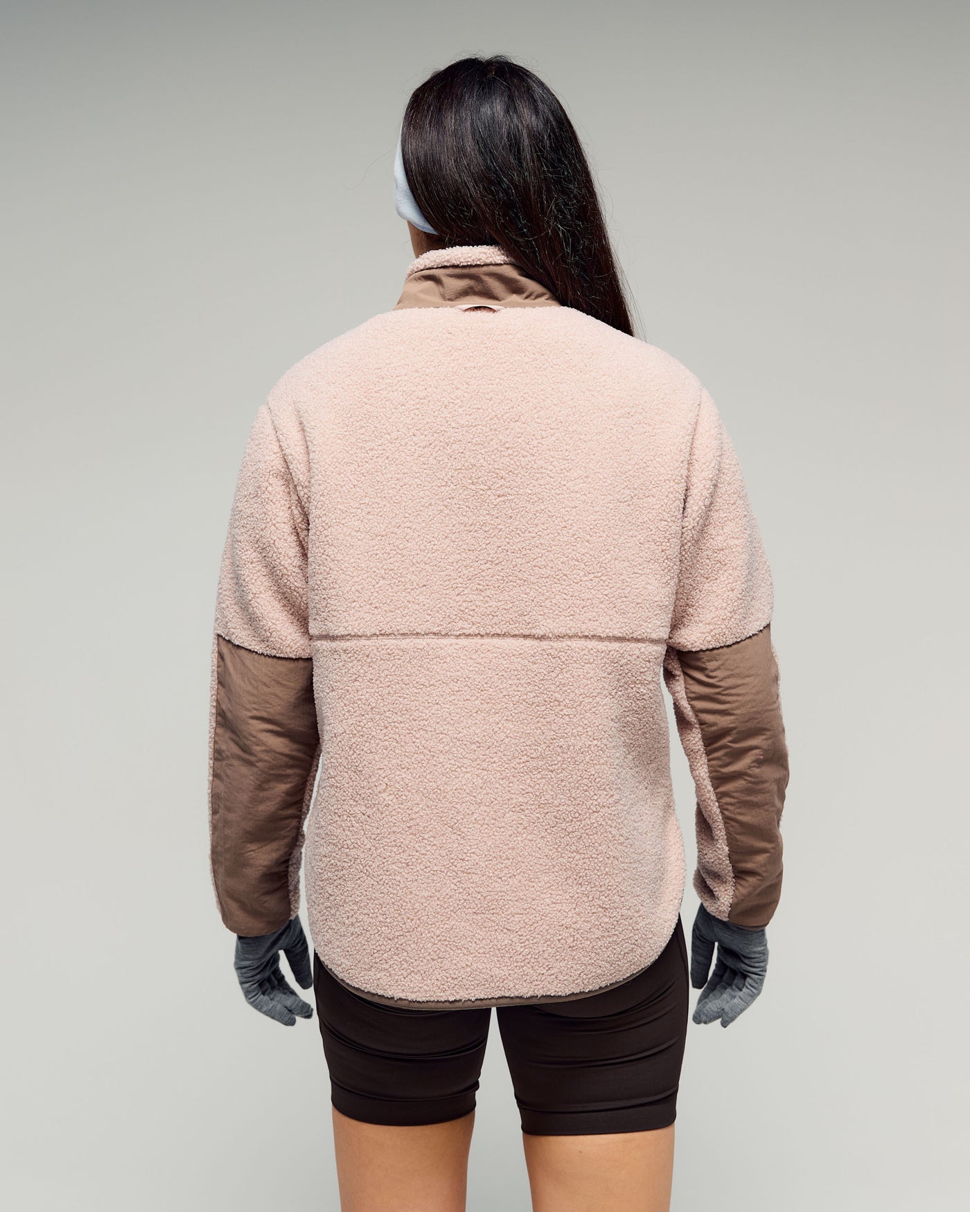 b0921_oxi_co_z_high_pile_womens_jacket_v3_d_1774914088000