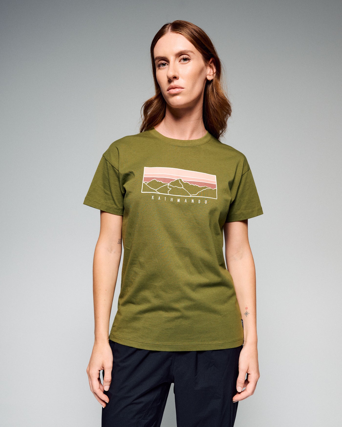 b0941_olf_womns_mountain_sunset_organic_cotton_ss_tee_a_1775616504000