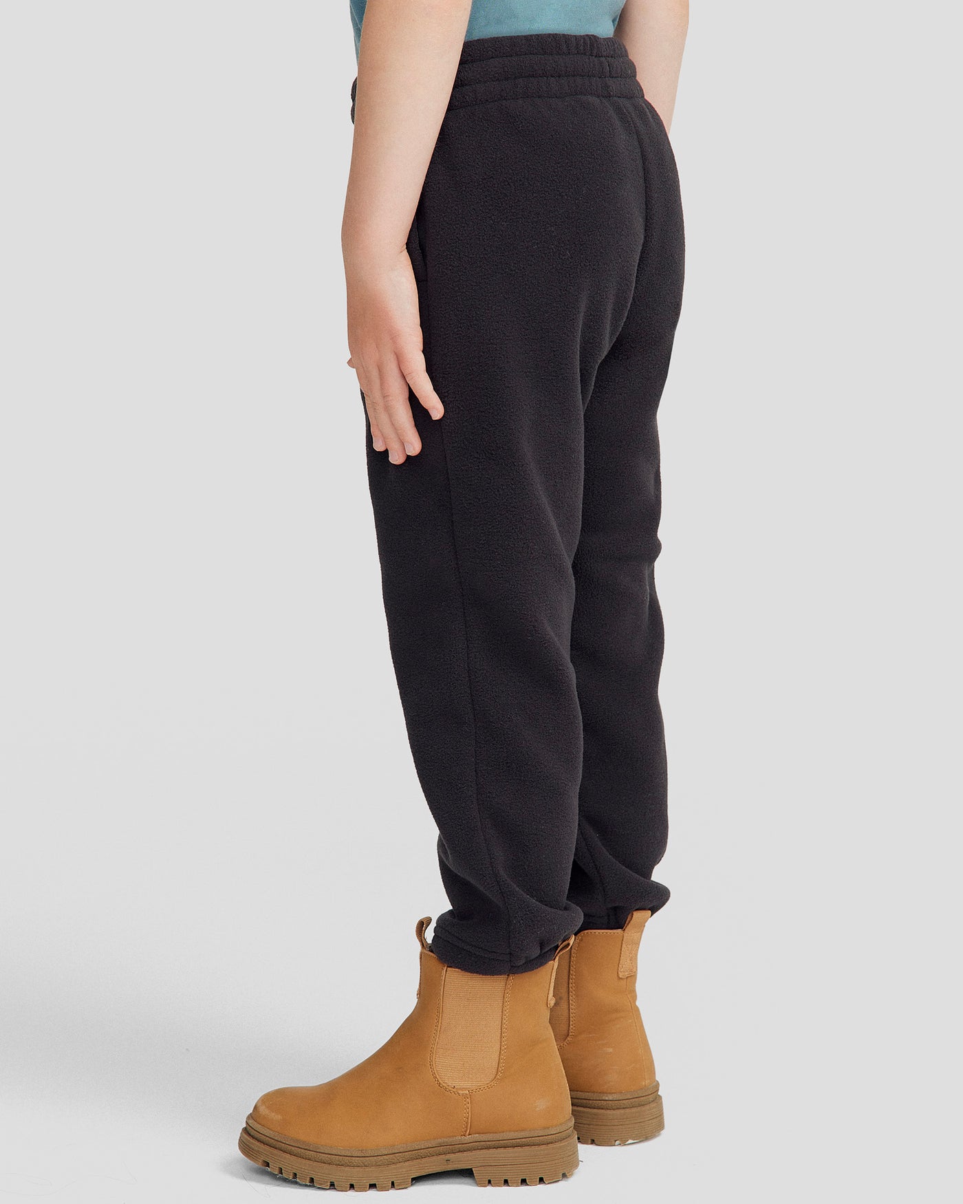 b0958_902_ridge_100_primaloft_kids_joggers_b_1743629239000