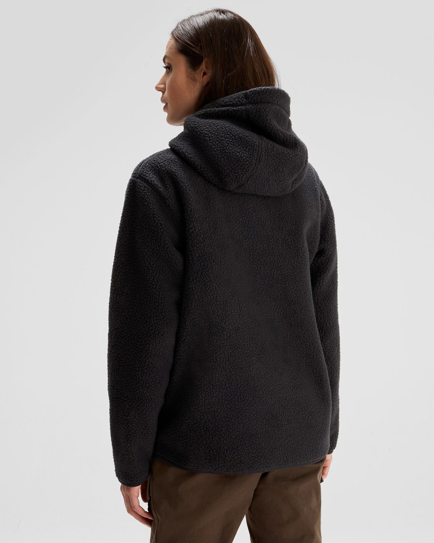 b0961_902_co_z_high_pile_womens_hooded_pullover_d_1743632540000