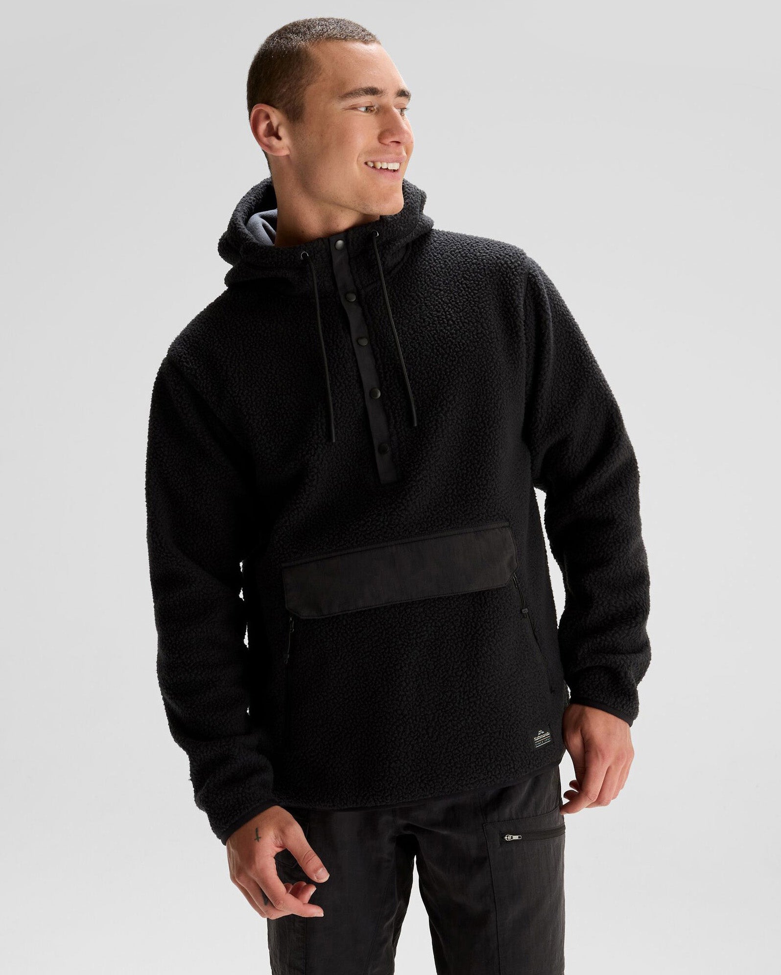 Men's Co-Z High Pile Hooded Pullover - Black – Kathmandu AU