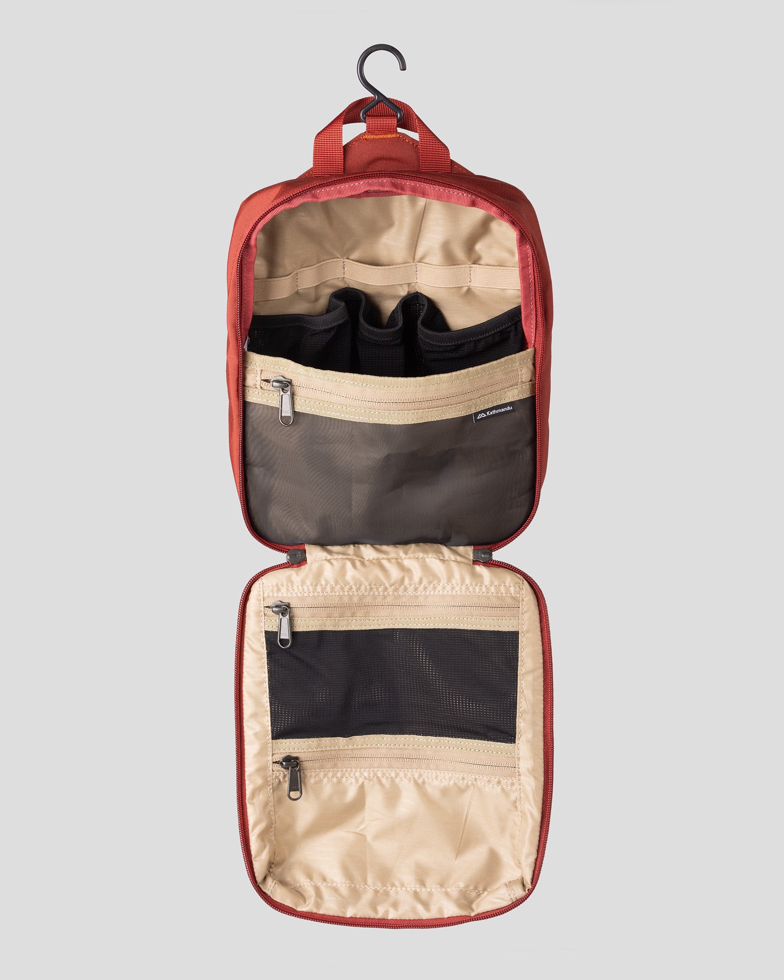 b0975_nmu_hanging_toiletry_kit_b_1743628640000