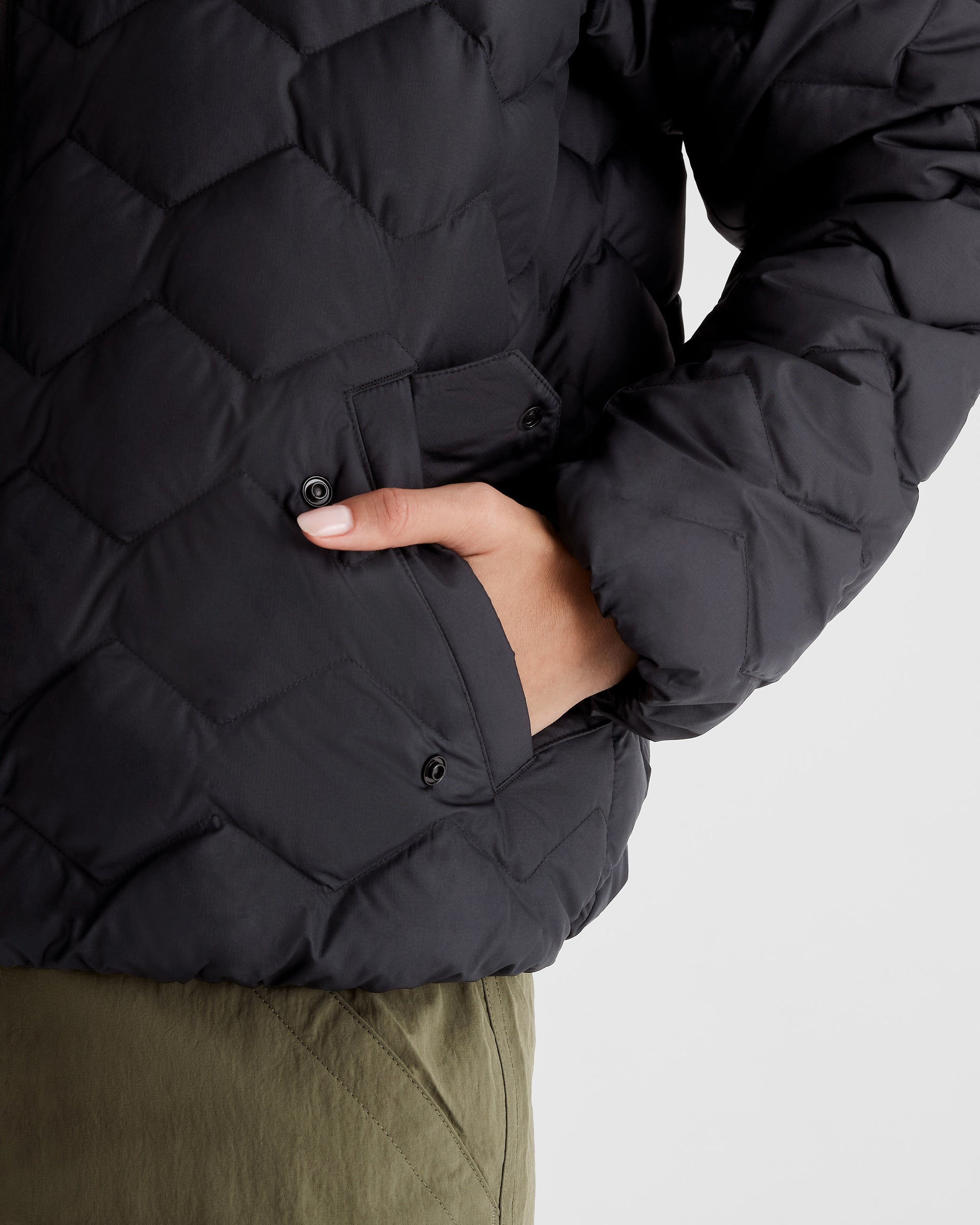 b0985_o4w_any_time_womens_short_down_puffer_jacket_e_1743731873000