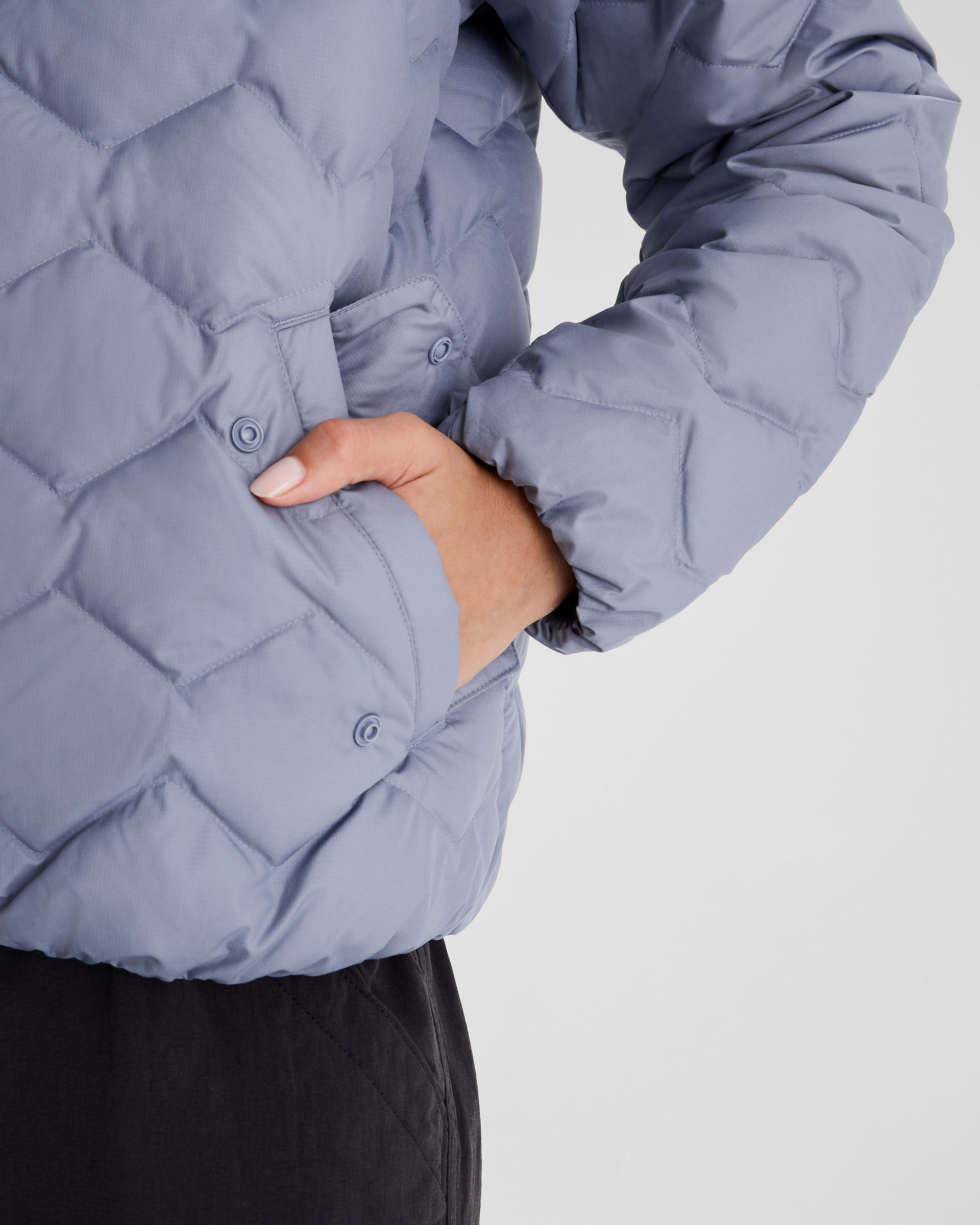 b0985_oi6_any_time_womens_short_down_puffer_jacket__e_1743731878000
