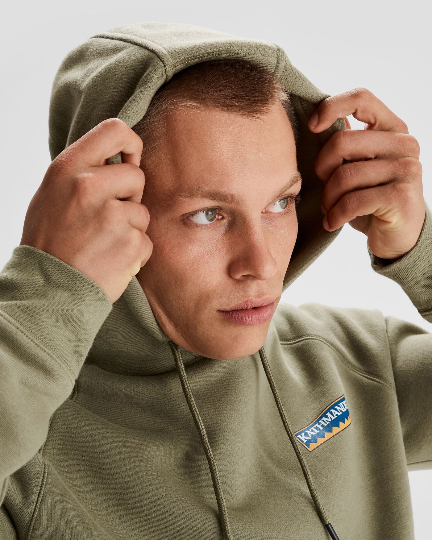 b0987_o4v_logo_mens_heritage_bb_hood_d_1743632454000