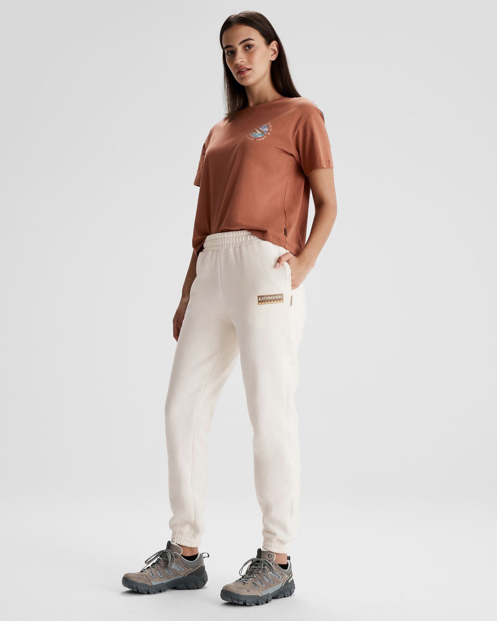 b0988_okr_logo_womens_heritage_bb_joggers_b_1743632464000