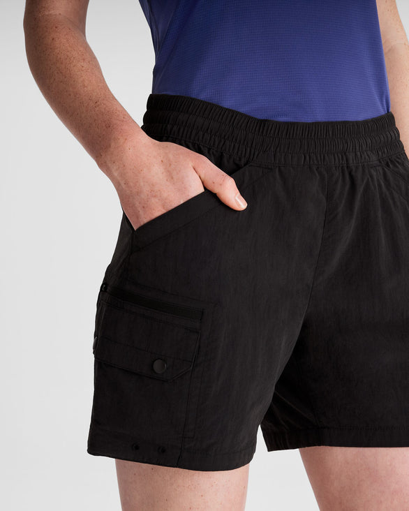 Women's EVRY-Day Cargo Shorts Black – Kathmandu AU