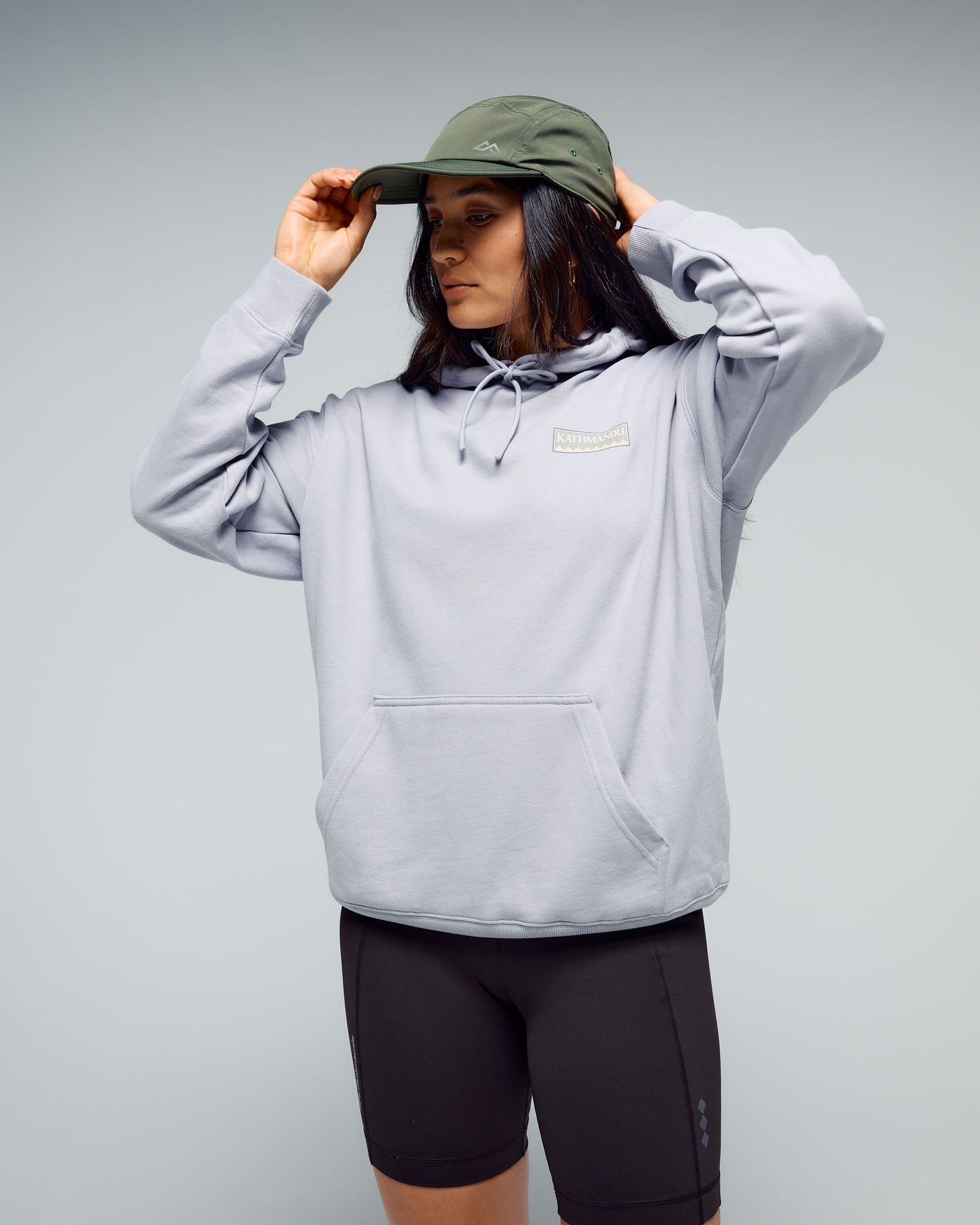 b1069_oi5_womens_heritage_logo_slouchy_lt_bb_hoodie_d_1768361336000