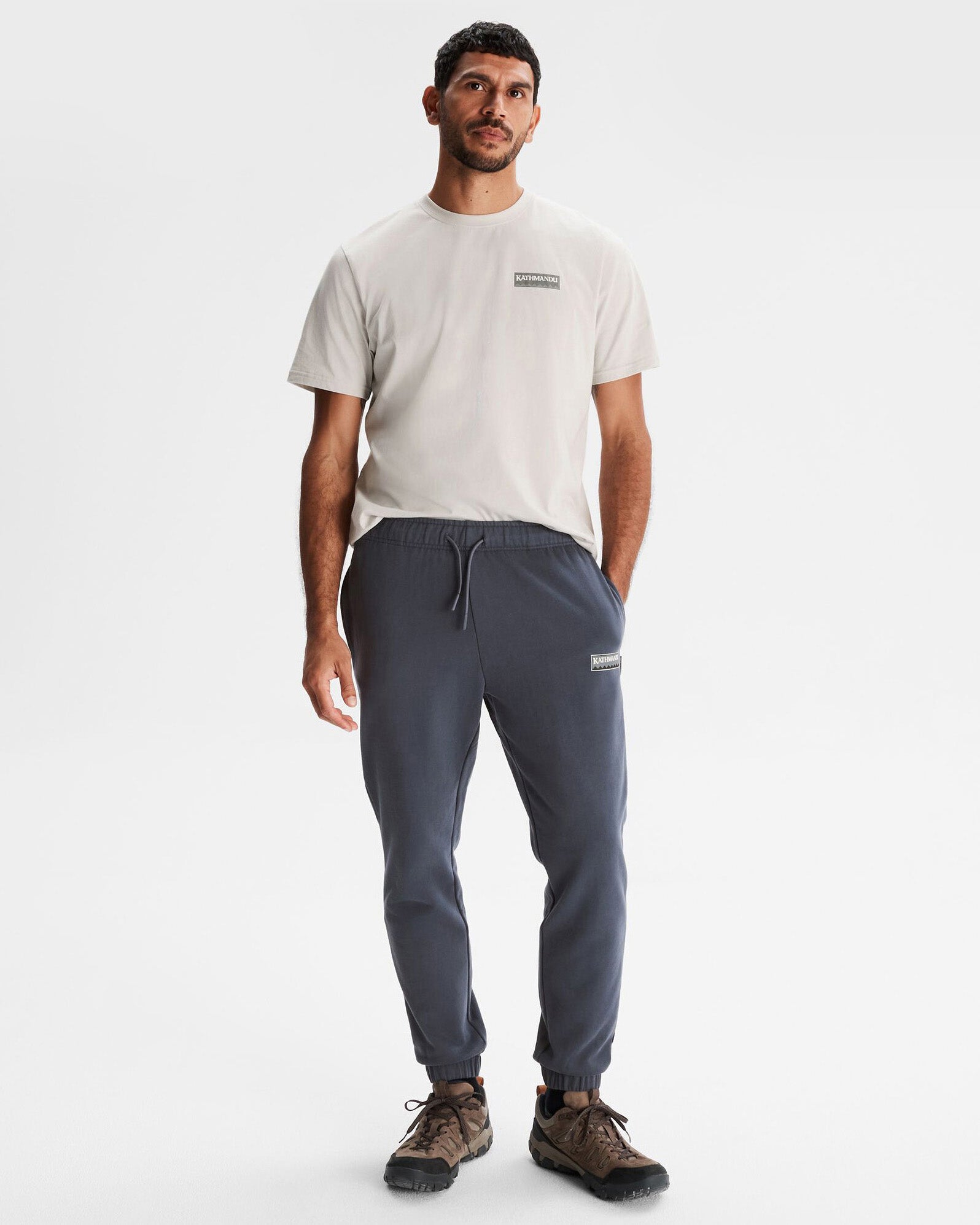 b1073_oji_heritage_logo_mens_slouchy_lt_bb_jogge_b_1743632157000