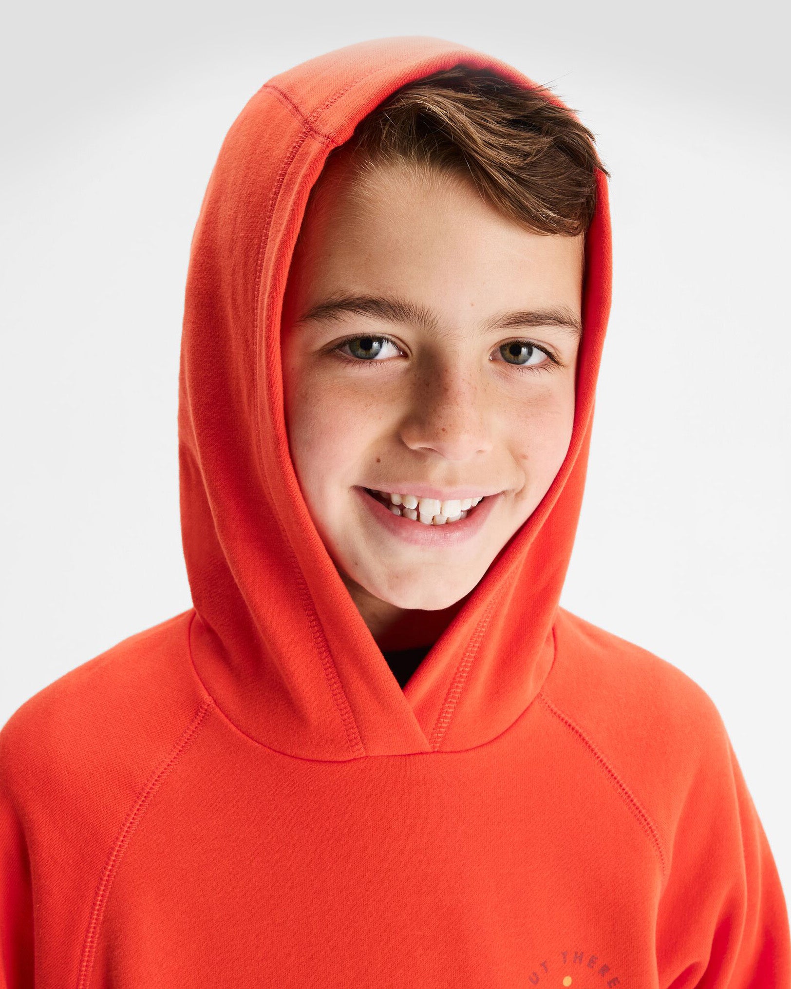 b1124_oi7_ot_logo_youth_lt_bb_hoodie_d_1743632143000