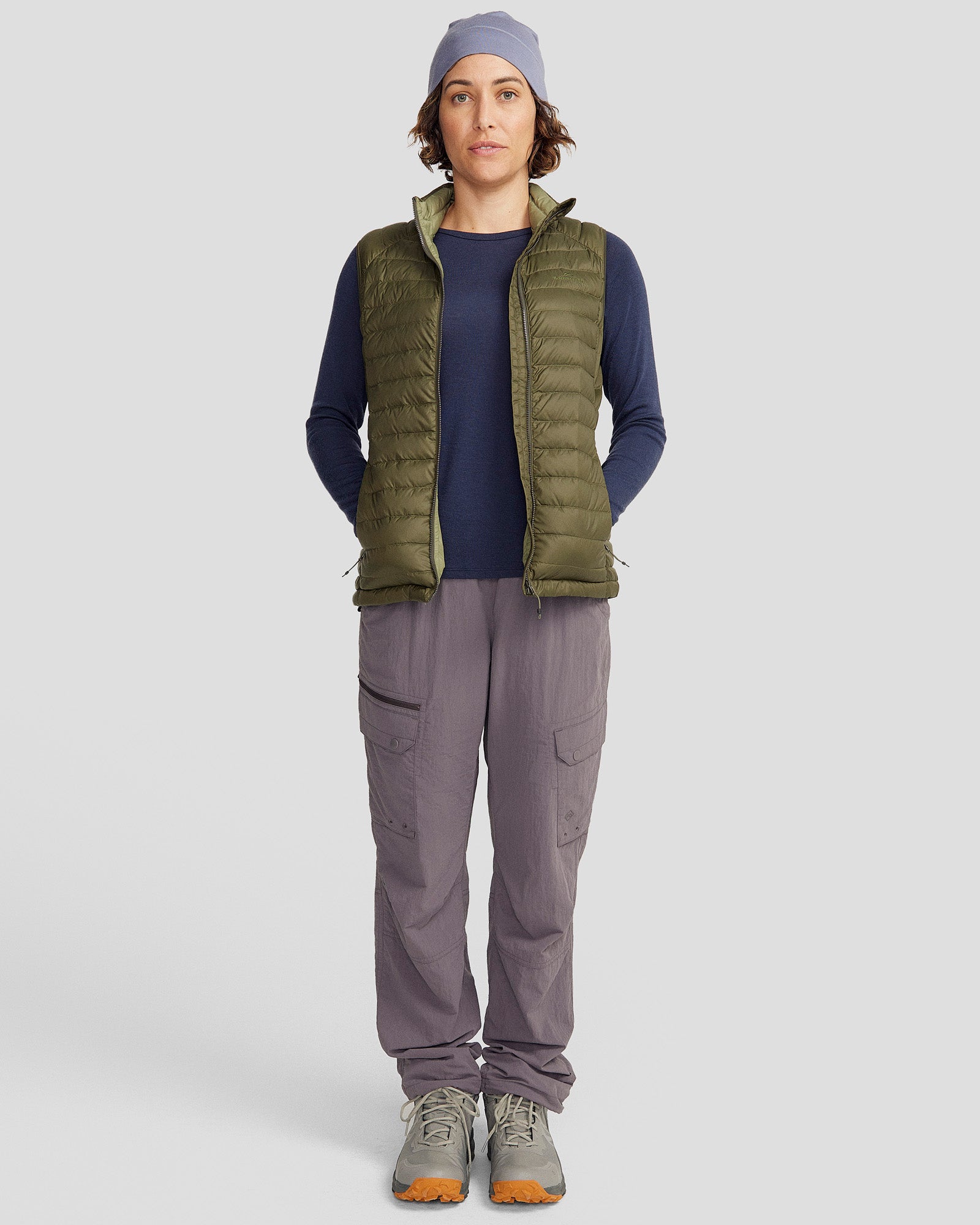 b1144_ojy_womens_heli_down_vest_v2_b_1743628821000