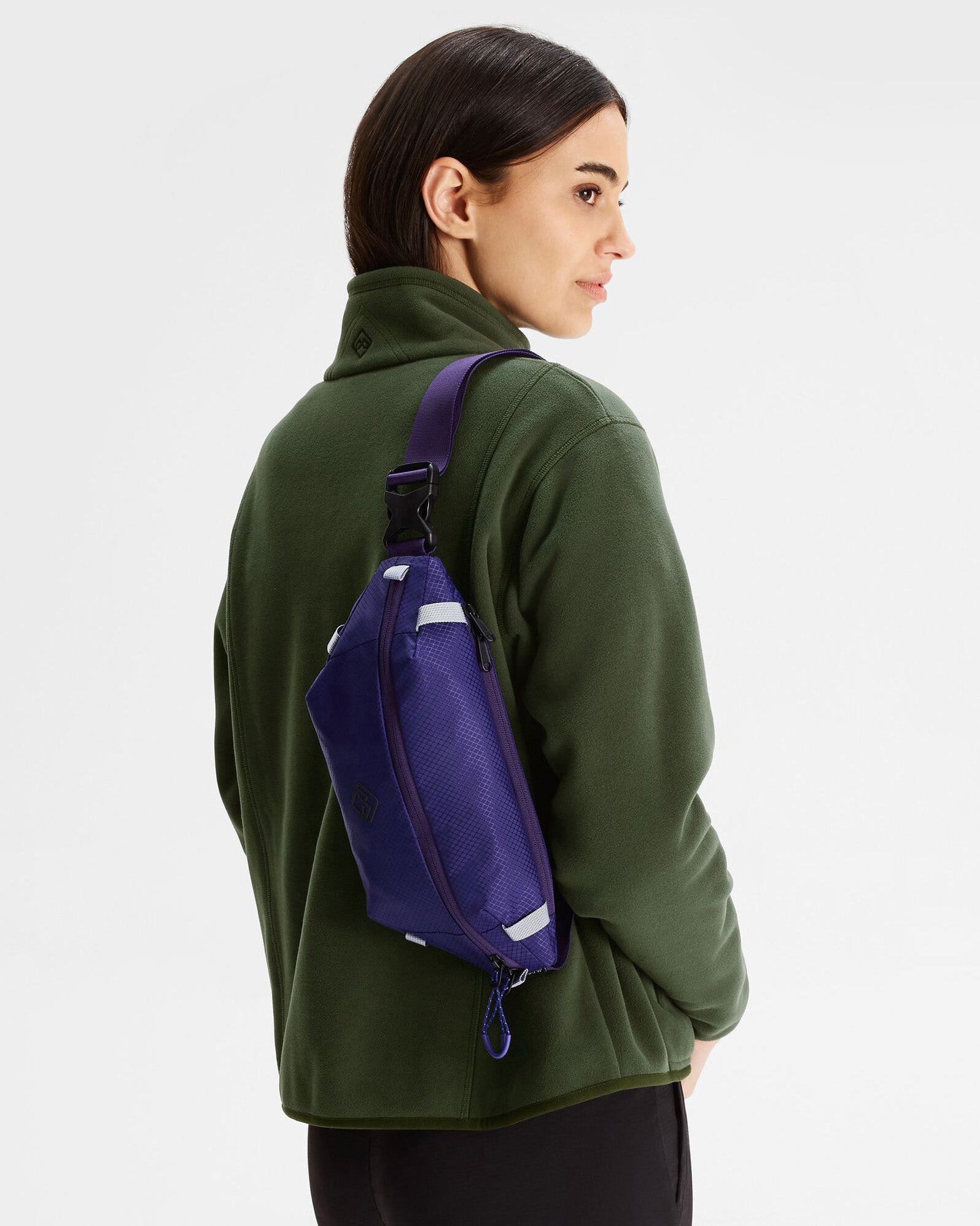 b1171_ofc_valorous_cross_body_d_1743632115000