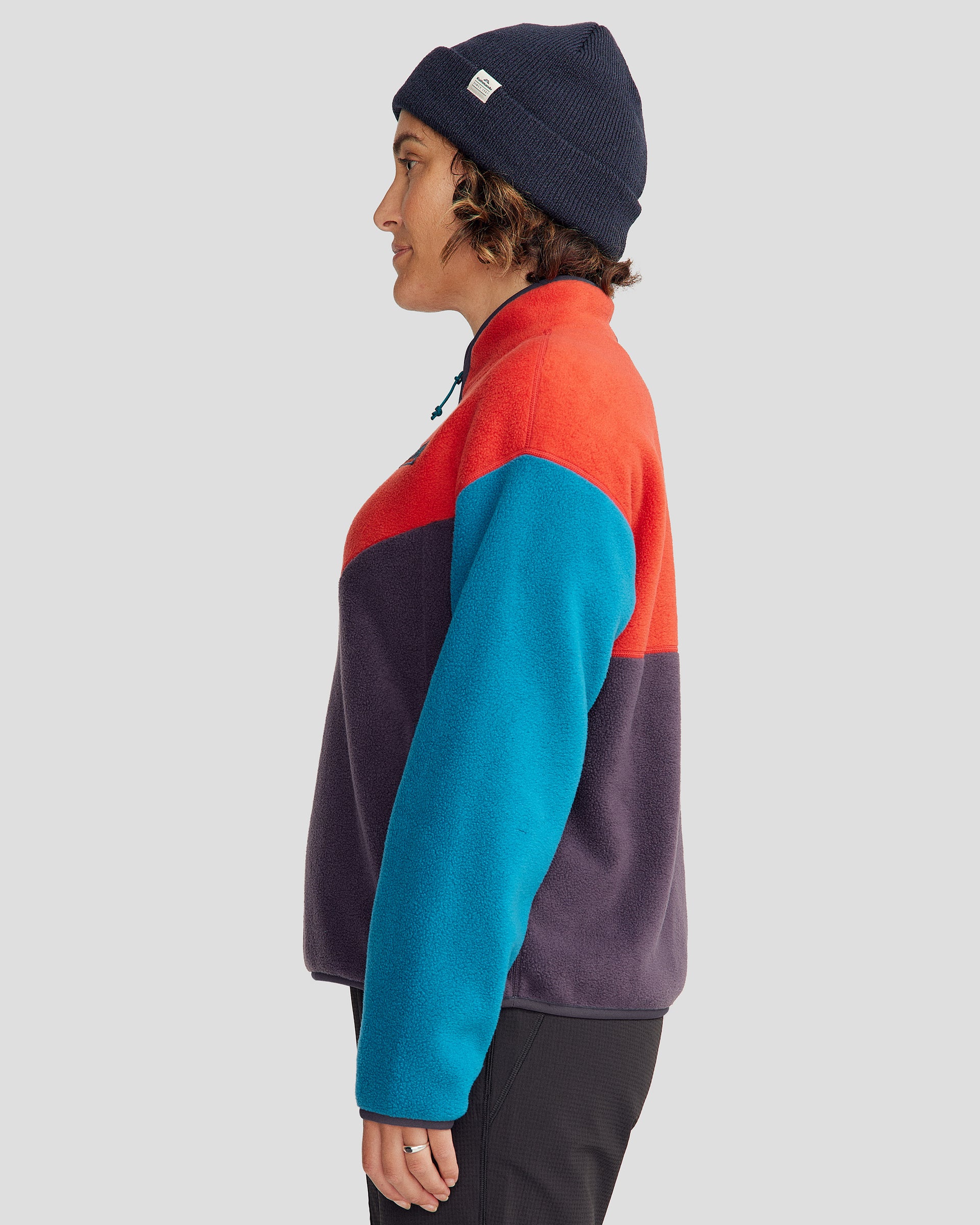 b1368_oqg_womens_trailhead_fleece_heritage_pullover_red_blue_purple_m_c_1745458753000